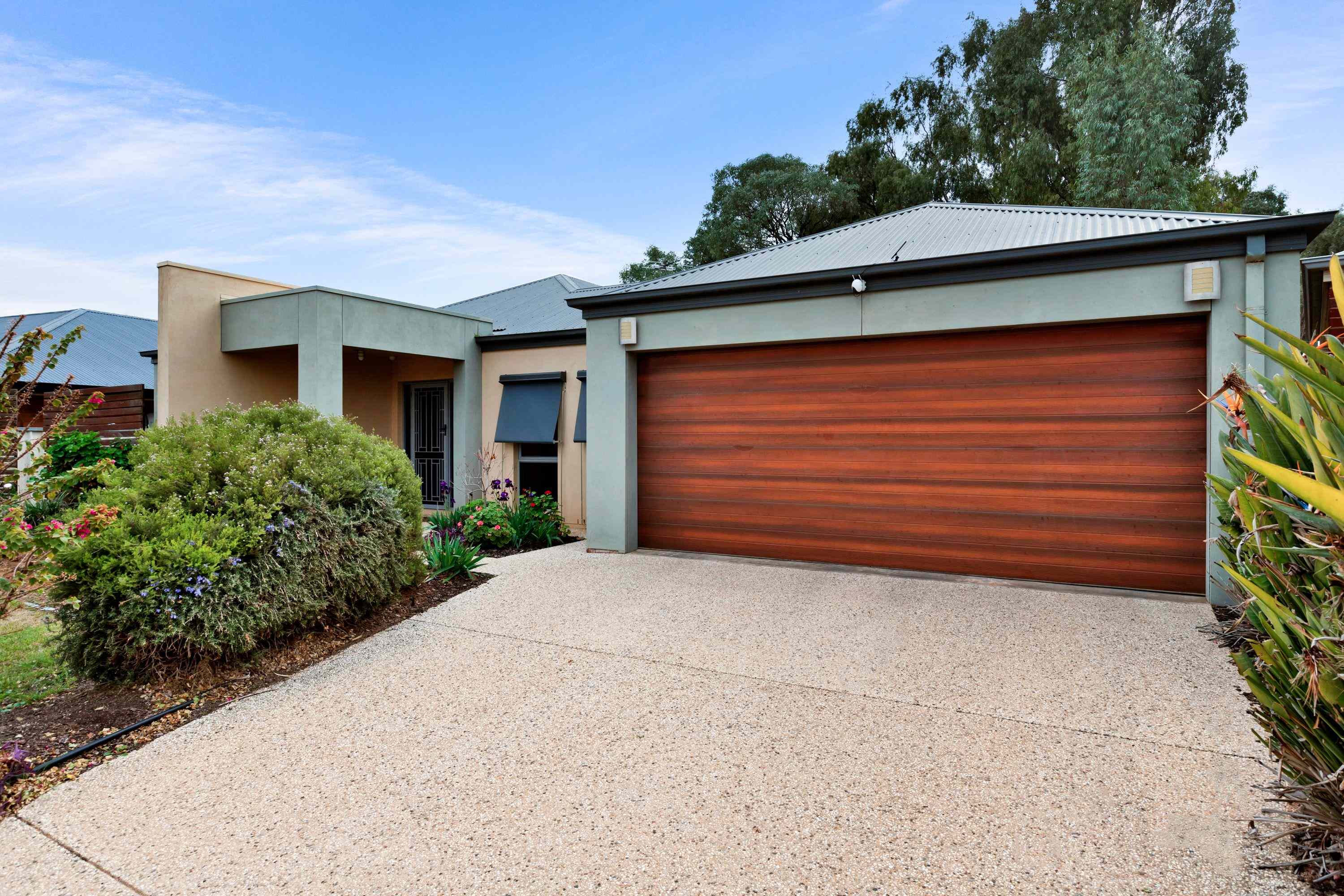 Stunning 3 Bedroom Home in Prime Location: VIC Mildura, VIC 3500 House | Prop-GPT the AI-Powered Property Portal
