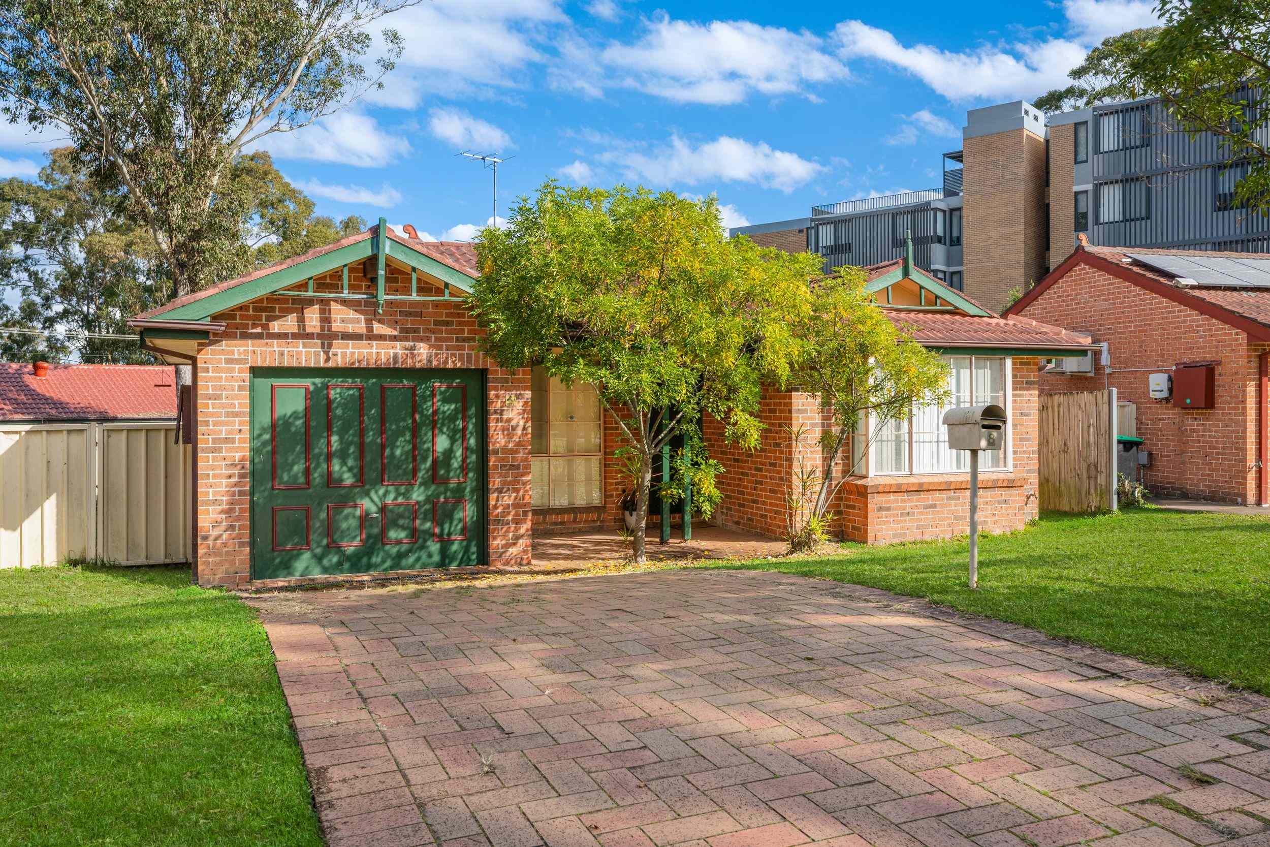 RENOVATED FAMILY HOME!: NSW South Penrith, NSW 2750 House | Prop-GPT the AI-Powered Property Portal
