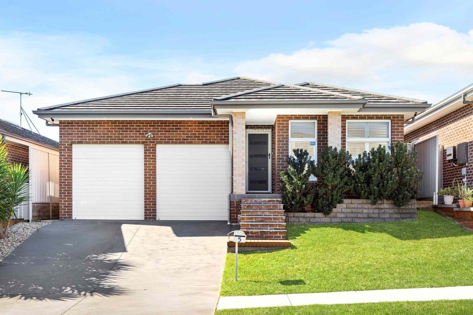 READY TO MOVE IN Single Level Four Bedroom Residence Close to All Amenities!: NSW Schofields, NSW 2762 House | Prop-GPT the AI-Powered Property Portal
