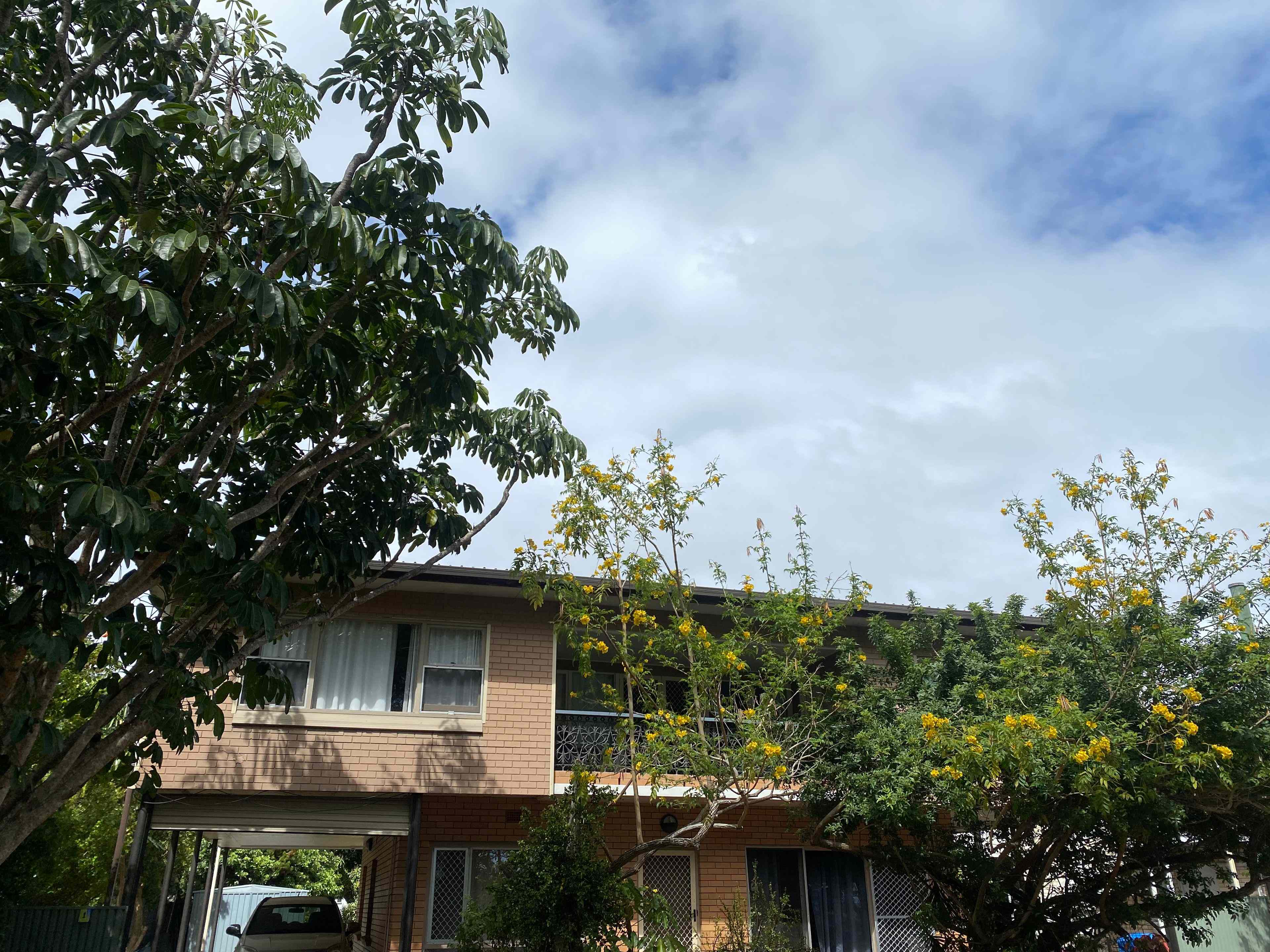 FULLY FURNISHED 4 BEDROOM UNIT - TORQUAY: QLD Torquay, QLD 4655 Unit | Prop-GPT the AI-Powered Property Portal