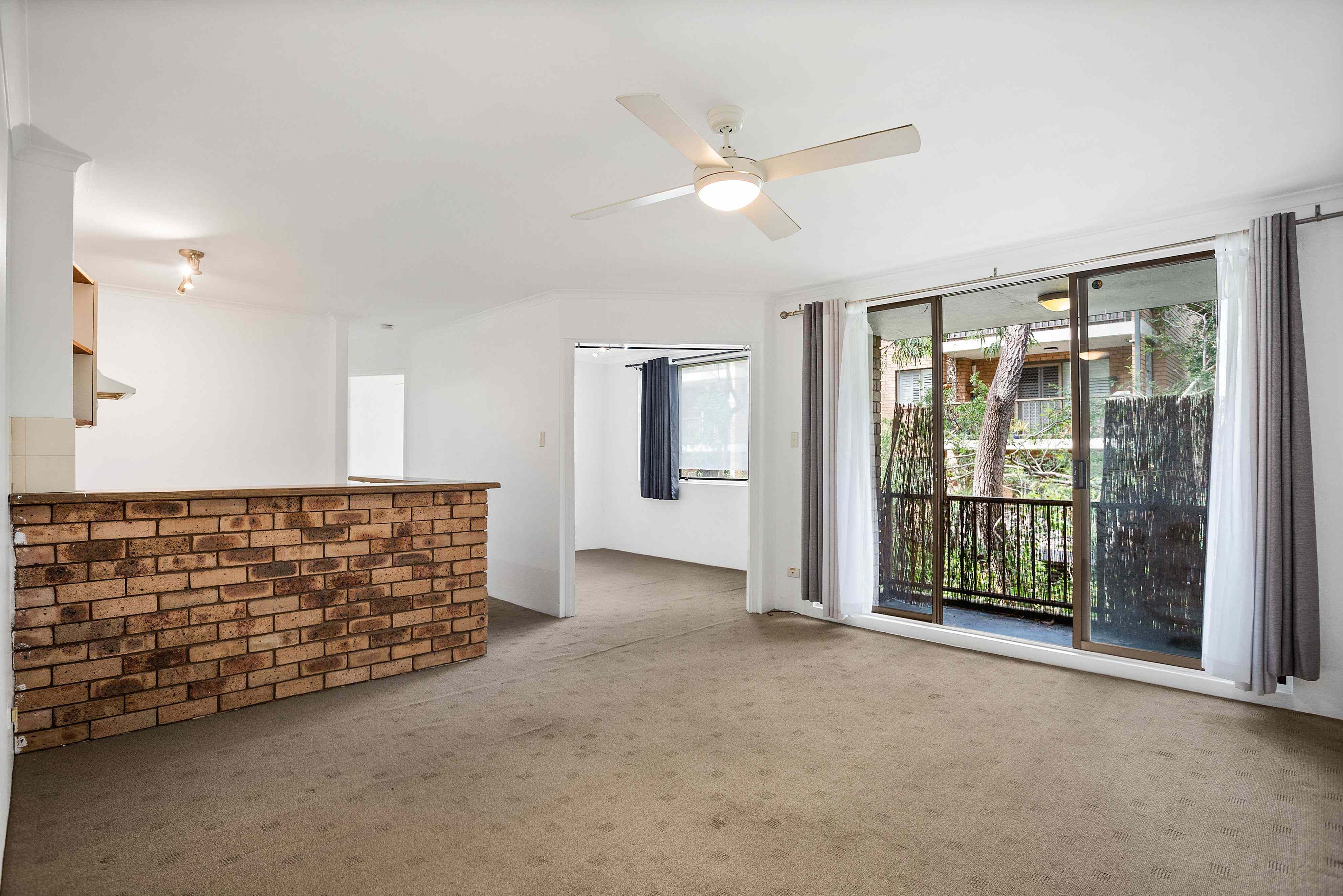 Ultimate Convenience: NSW Kirrawee, NSW 2232 Unit | Prop-GPT the AI-Powered Property Portal