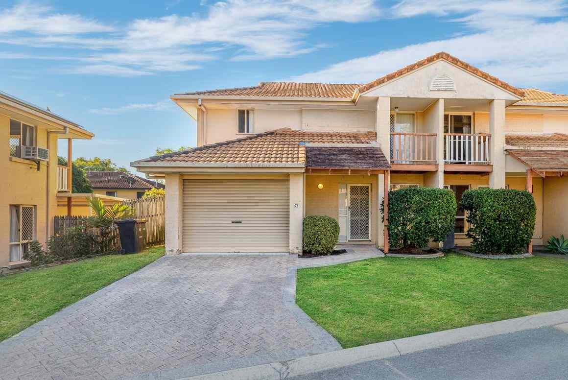 Homely Townhouse In Runcorn: QLD Runcorn, QLD 4113 Townhouse | Prop-GPT the AI-Powered Property Portal
