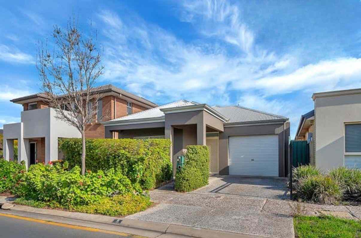 5 Caswell Circuit, MAWSON LAKES, SA 5095 - House for Rent - harcourts.net: SA Mawson Lakes, SA 5095 House | Prop-GPT the AI-Powered Property Portal