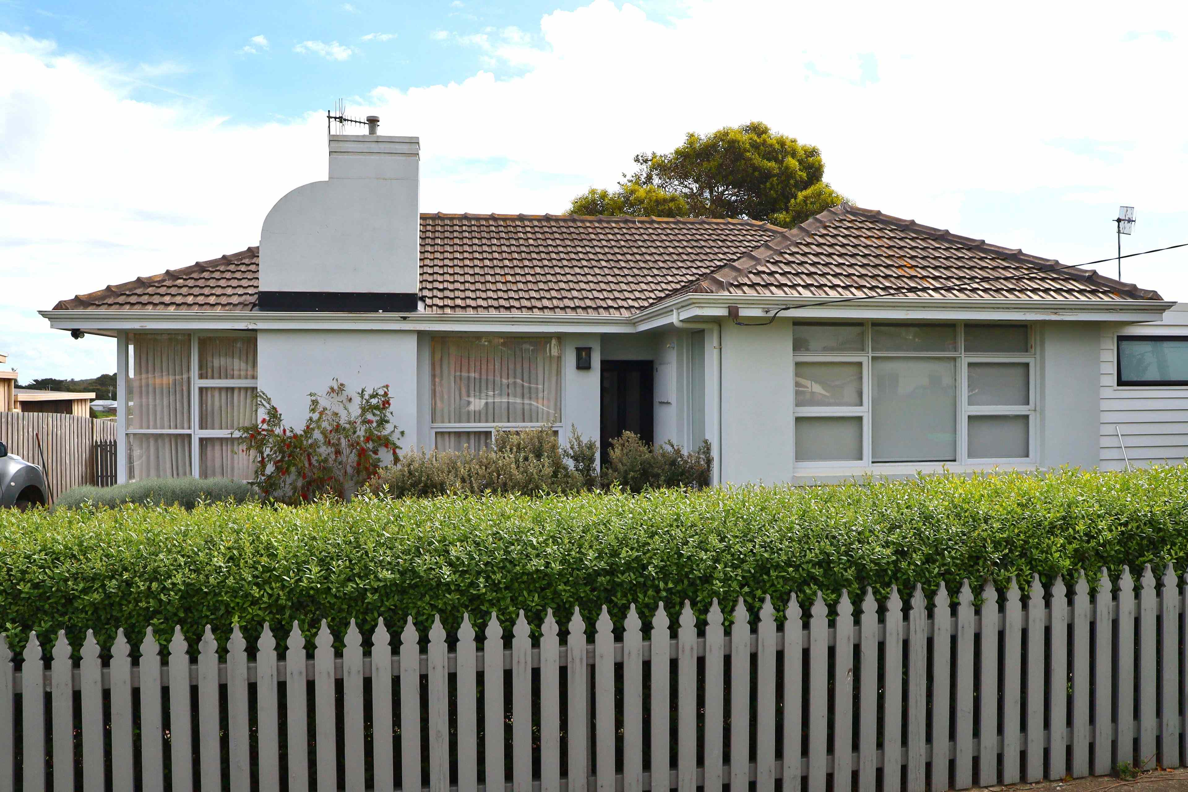 FULLY FURNISHED WITH UTILITIES INCLUDED: VIC Warrnambool, VIC 3280 House | Prop-GPT the AI-Powered Property Portal