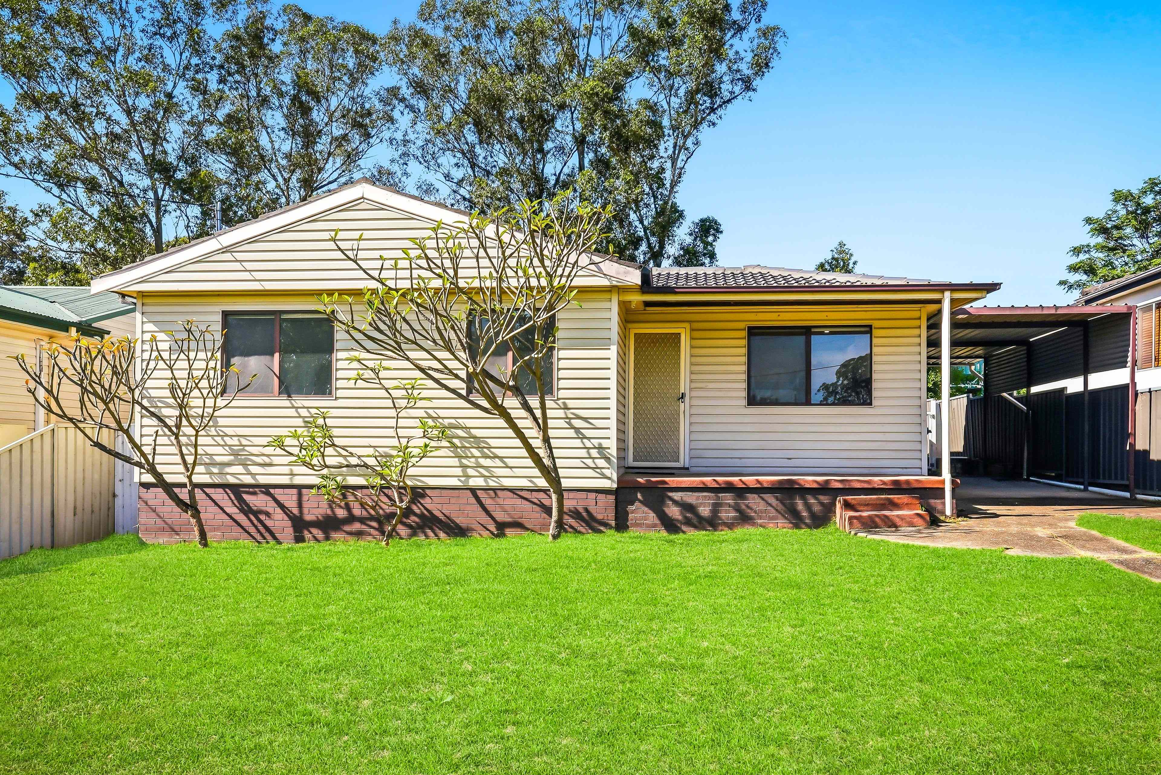 NEWLY RENOVATED FAMILY HOME: NSW Cambridge Park, NSW 2747 House | Prop-GPT the AI-Powered Property Portal