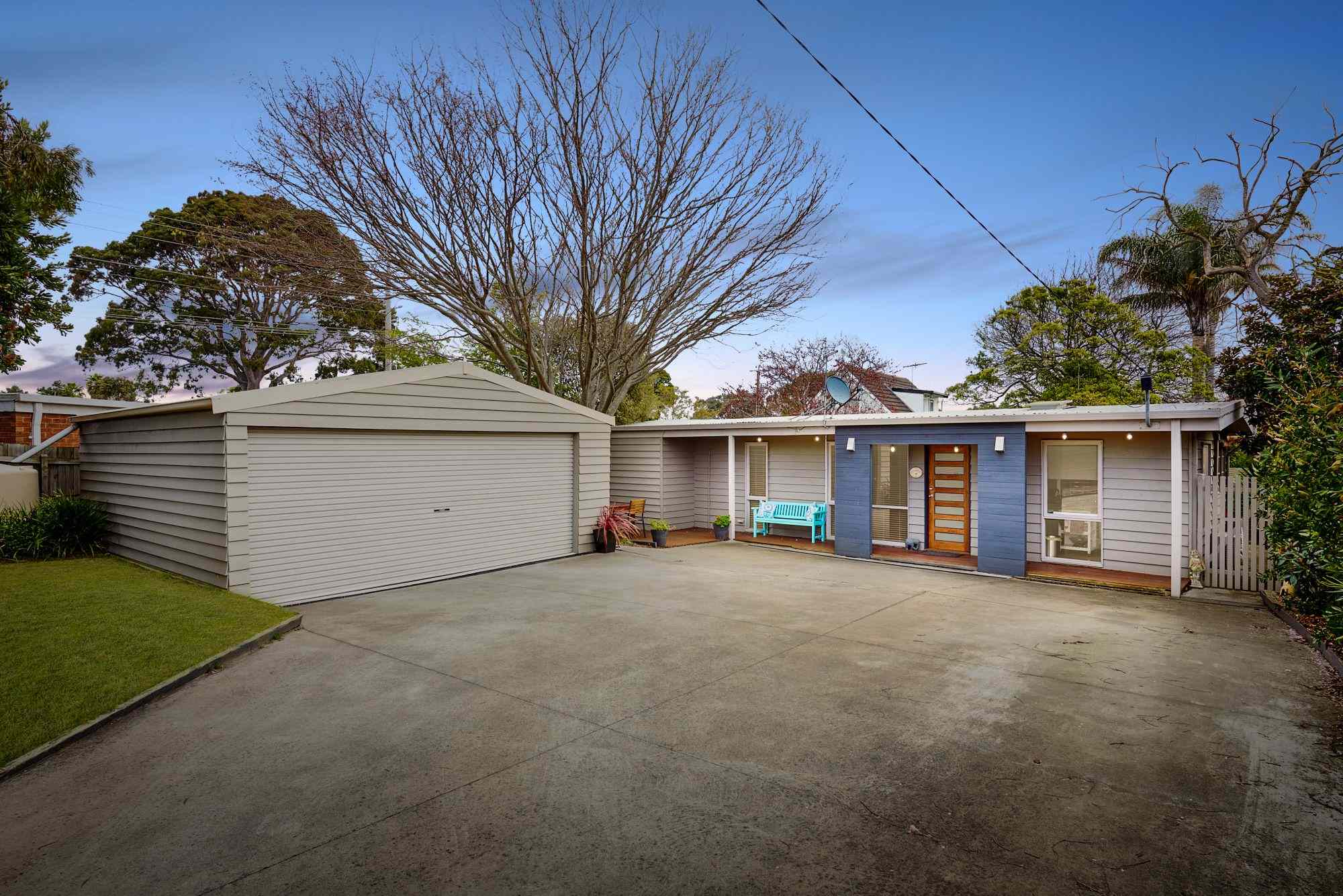 Beach side home: VIC Rosebud, VIC 3939 House | Prop-GPT the AI-Powered Property Portal