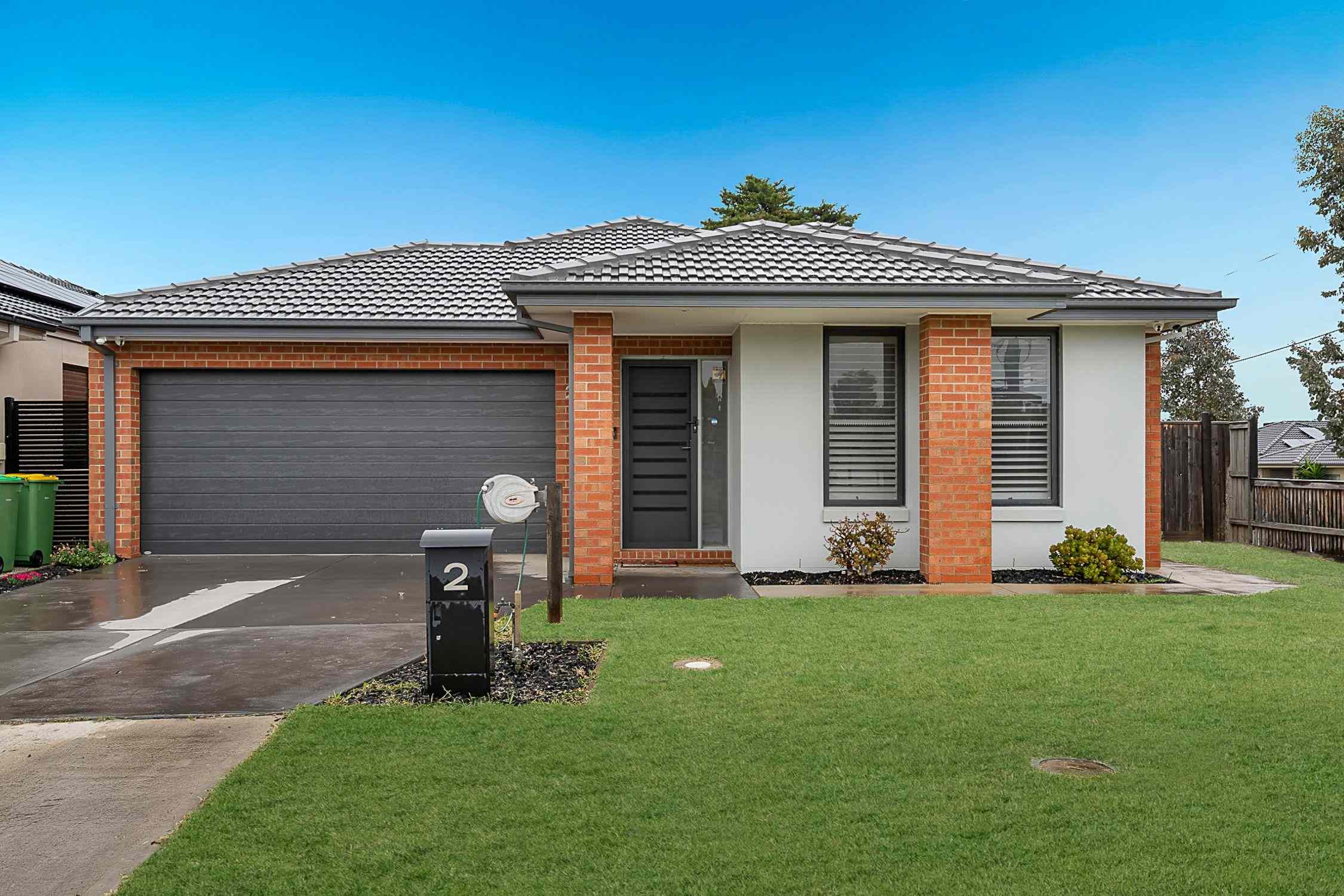 MODERN FAMILY HOME INCLUDING GARDEN MAINTENANCE !: VIC Officer, VIC 3809 House | Prop-GPT the AI-Powered Property Portal