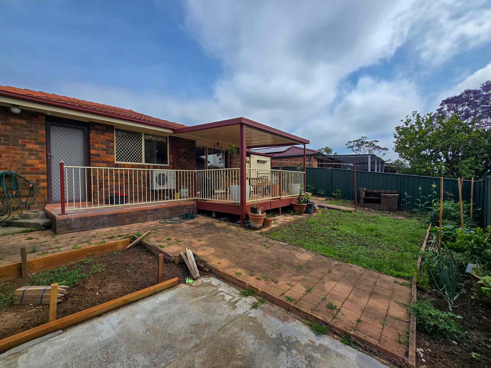 Perfect Family Home in a Quiet Street - Recently Renovated Kitchen!: NSW Macquarie Fields, NSW 2564 House | Prop-GPT the AI-Powered Property Portal