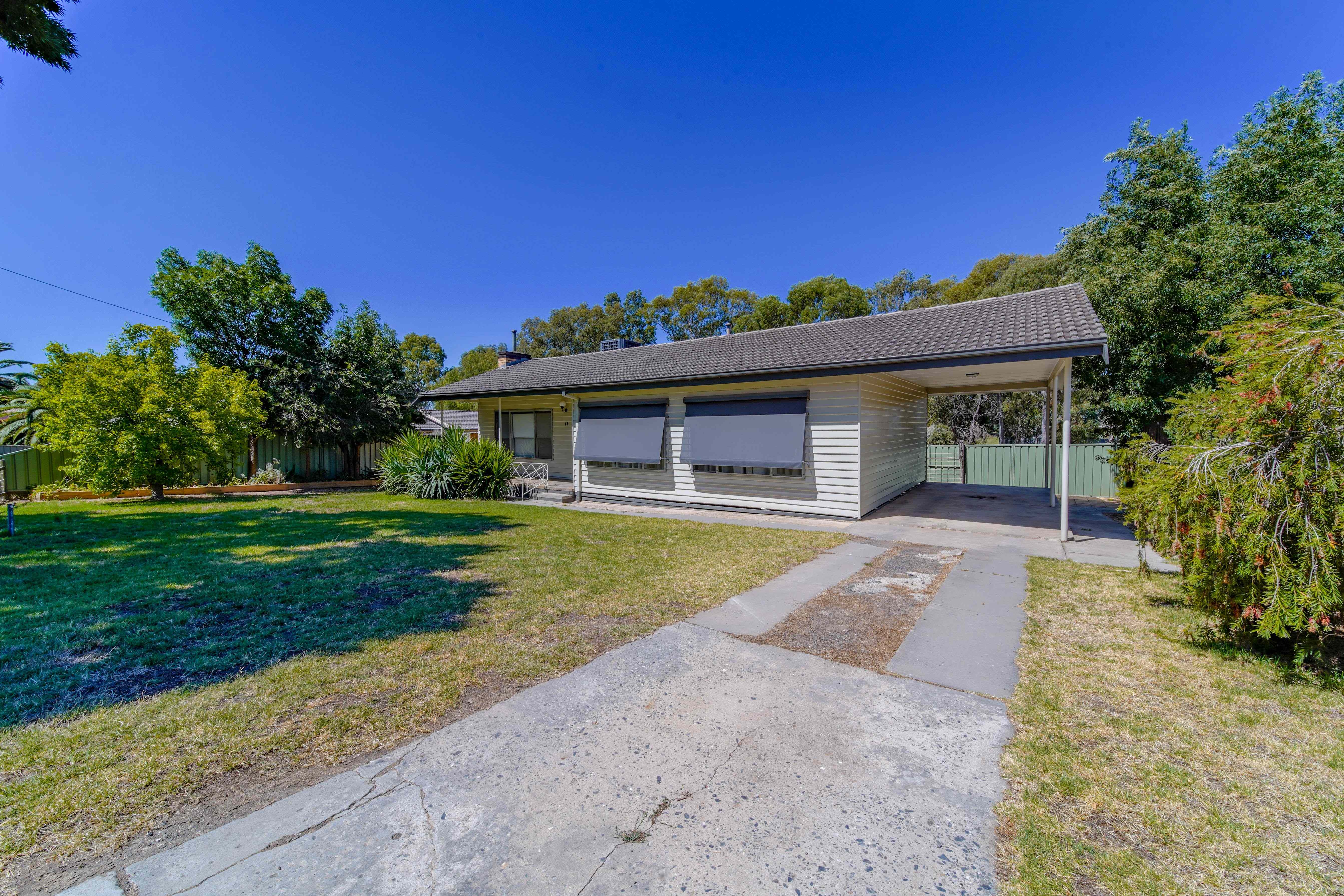 3 Bedroom Home In Perfect Location: VIC Quarry Hill, VIC 3550 House | Prop-GPT the AI-Powered Property Portal