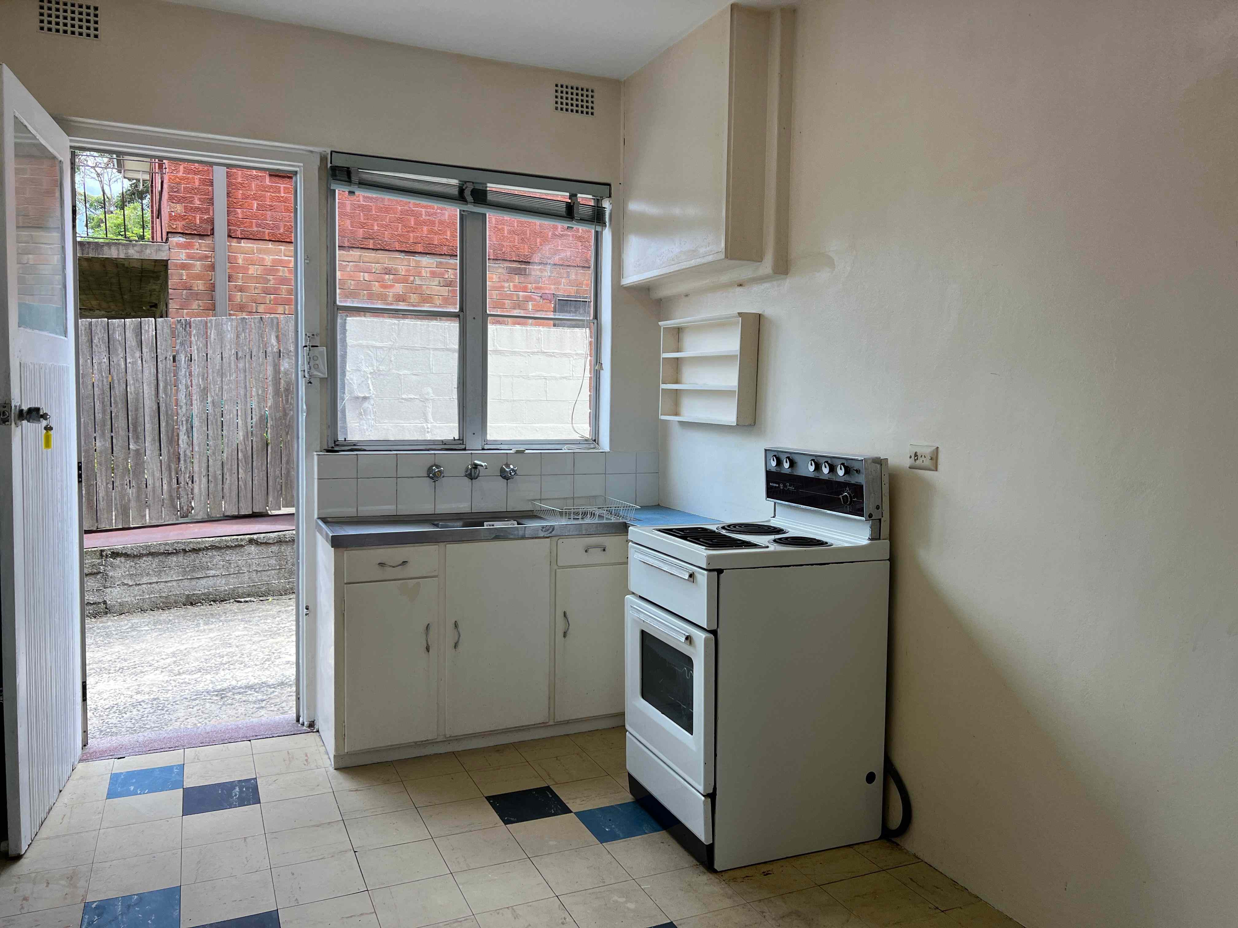 6/22 Shellharbour Road, Port Kembla: NSW Port Kembla, NSW 2505 Unit | Prop-GPT the AI-Powered Property Portal