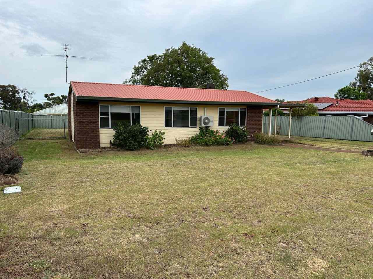 Comfortable & Convenient Family Home: QLD Oakey, QLD 4401 House | Prop-GPT the AI-Powered Property Portal