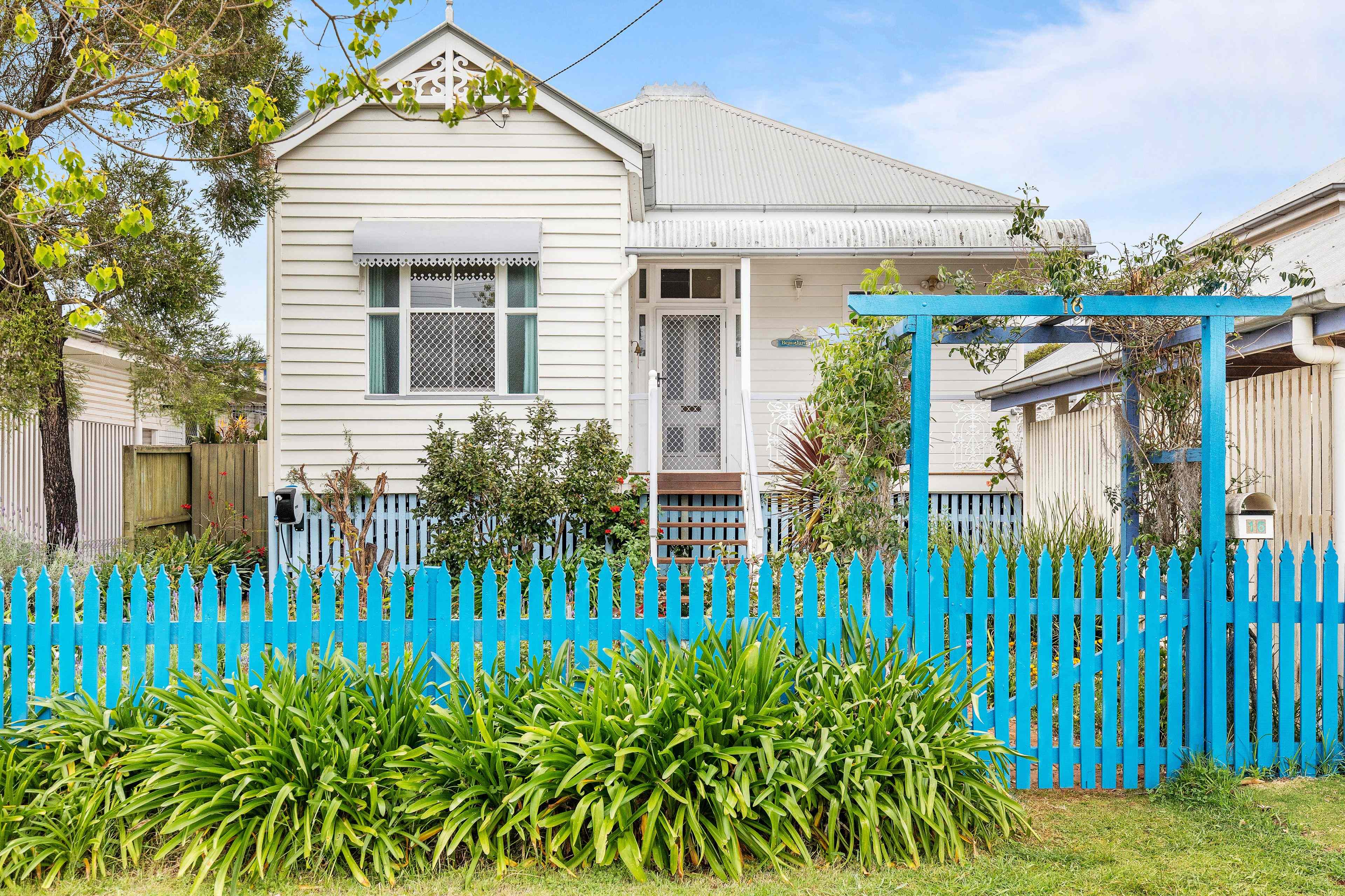 Charming Family Home in South Toowoomba: QLD South Toowoomba, QLD 4350 House | Prop-GPT the AI-Powered Property Portal
