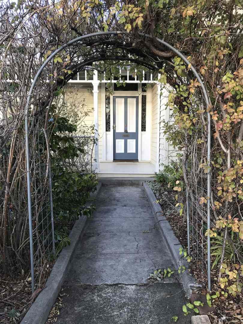 47 Bay Road, NEW TOWN, TAS 7008 - House for Rent - harcourts.net: TAS New Town, TAS 7008 House | Prop-GPT the AI-Powered Property Portal