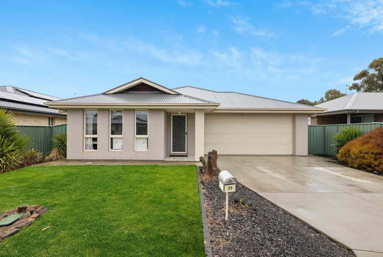 Family Home Close to Schools: SA Murray Bridge, SA 5253 House | Prop-GPT the AI-Powered Property Portal