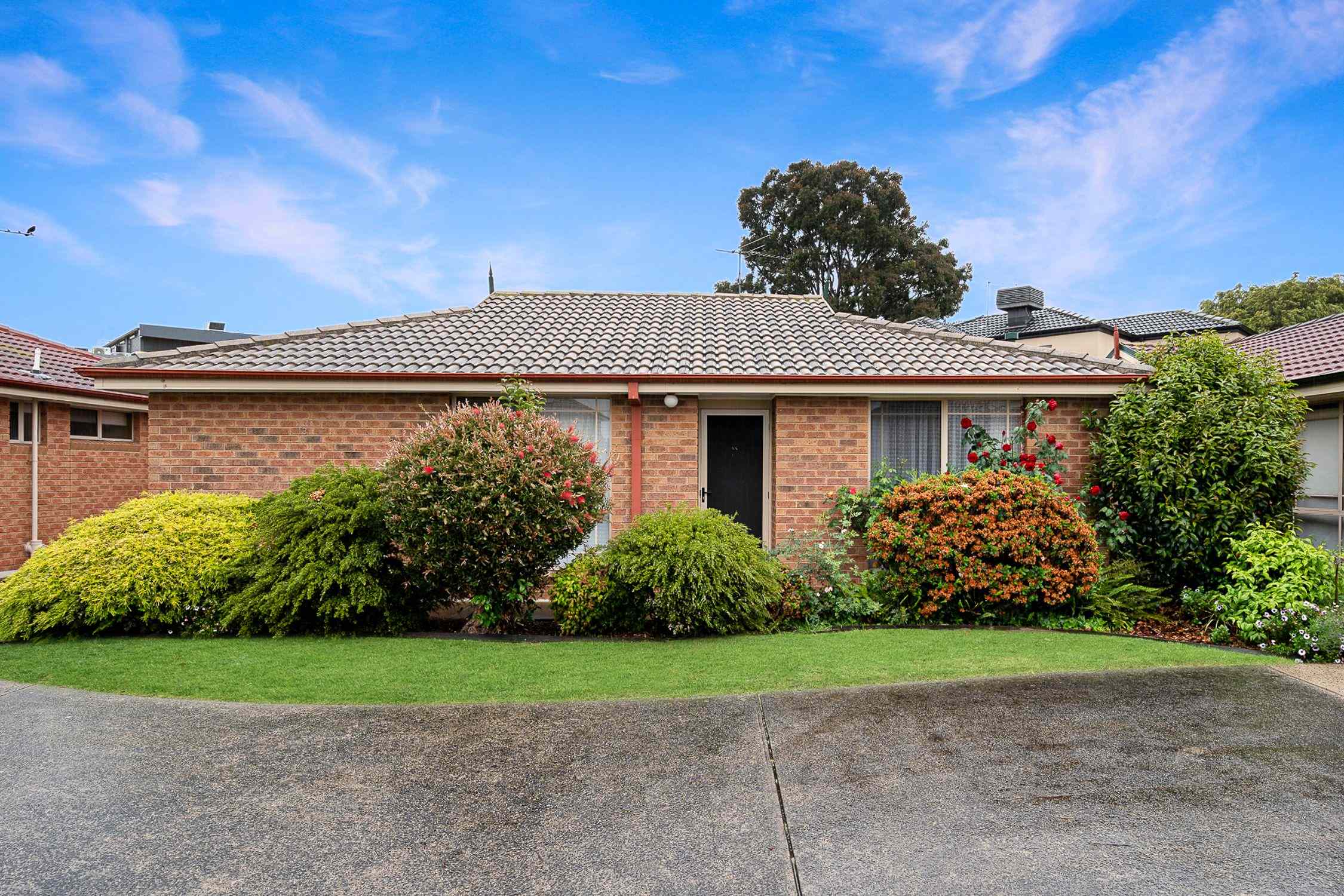 Stylish & Convenient - In the Heart of Pakenham: VIC Pakenham, VIC 3810 House | Prop-GPT the AI-Powered Property Portal