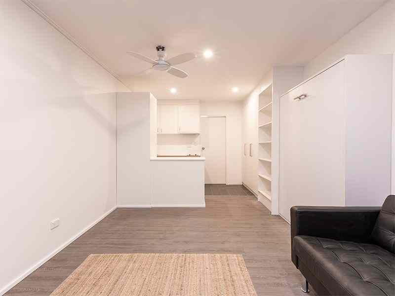 Studio Apartment in Heart of Darlington**ENTER VIA LANDER STREET: NSW Darlington, NSW 2008 Studio | Prop-GPT the AI-Powered Property Portal