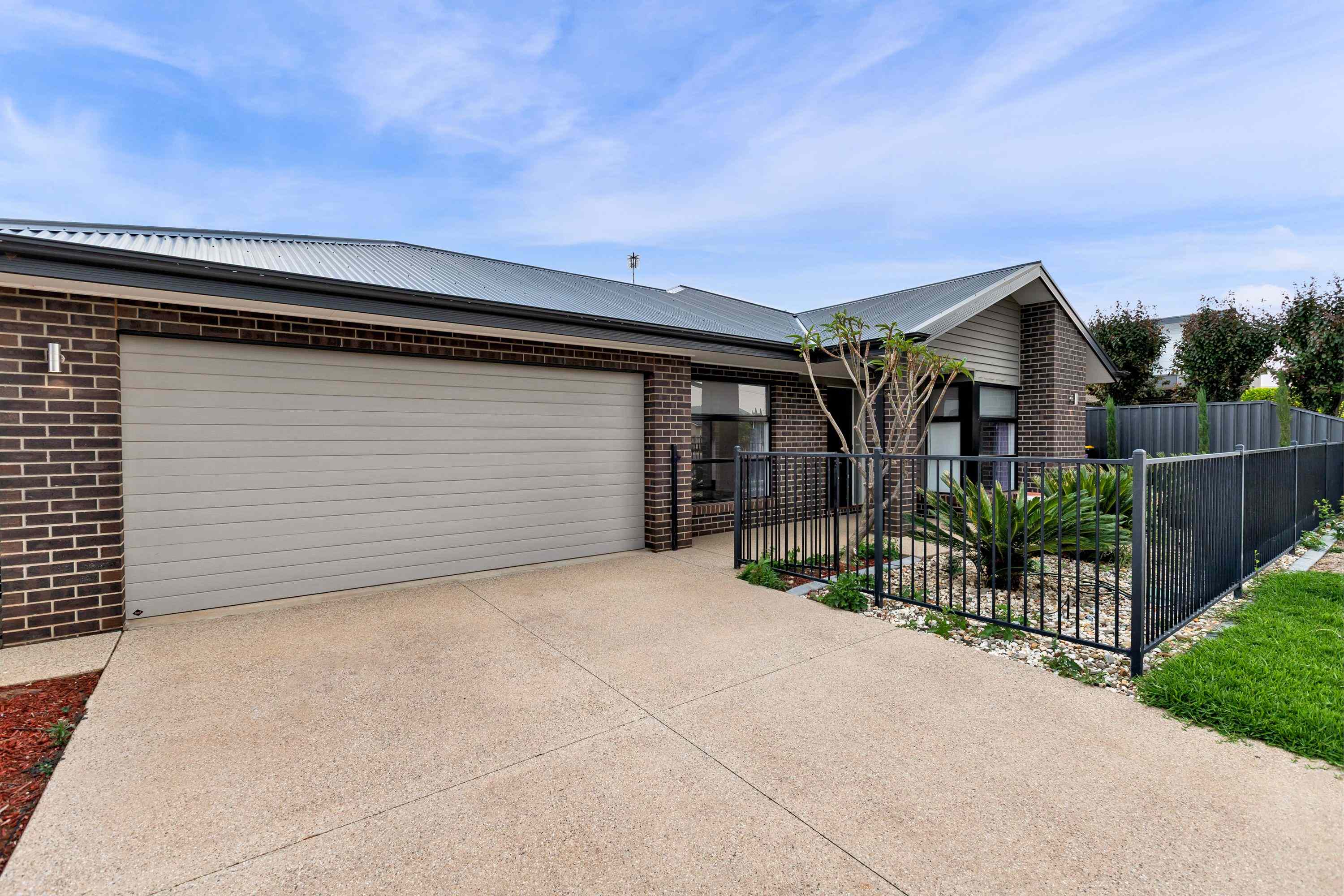 Modern Family Residence: VIC Mildura, VIC 3500 House | Prop-GPT the AI-Powered Property Portal