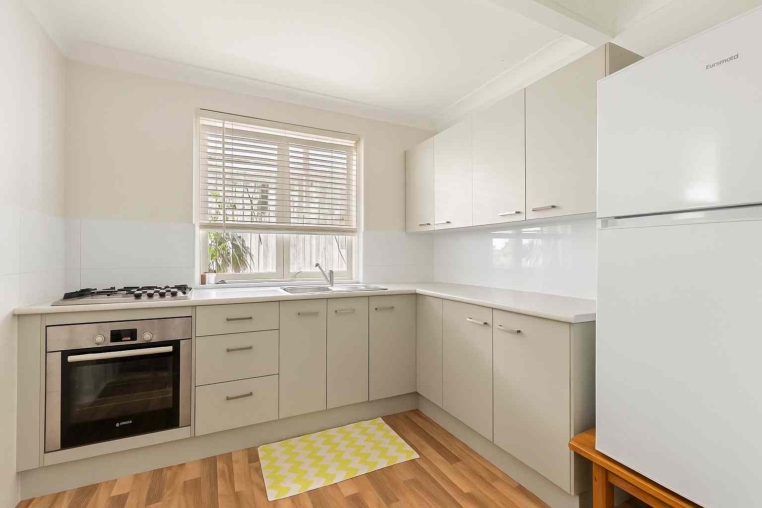 Spacious One-Bedroom Apartment with Study in Leafy Bardon: QLD Bardon, QLD 4065 Unit | Prop-GPT the AI-Powered Property Portal