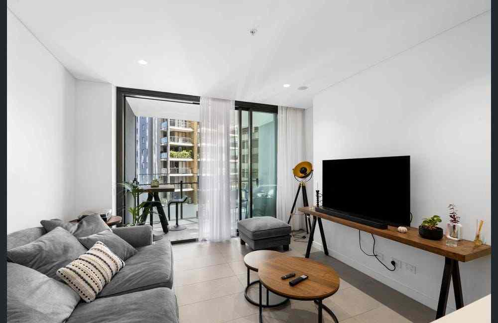 Beautifully Furnished Two Bedroom Apartment in Mary Lane - 3 month lease available: QLD Brisbane City, QLD 4000 Apartment | Prop-GPT the AI-Powered Property Portal