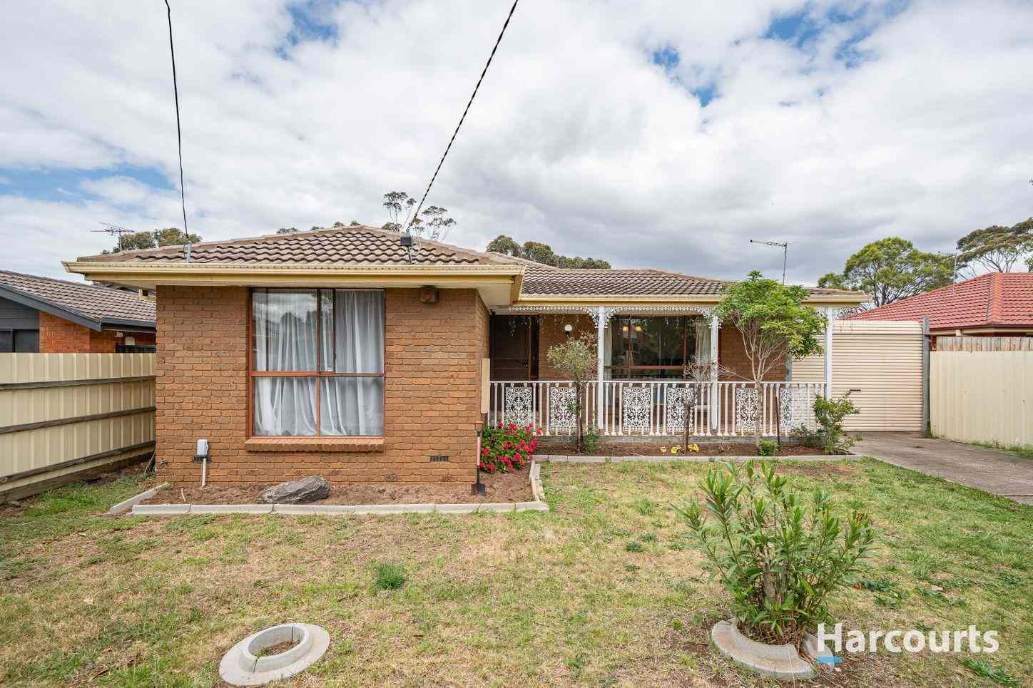 8 Reserve Road, HOPPERS CROSSING, VIC 3029 - House for Rent - harcourts.net: VIC Hoppers Crossing, VIC 3029 House | Prop-GPT the AI-Powered Property Portal