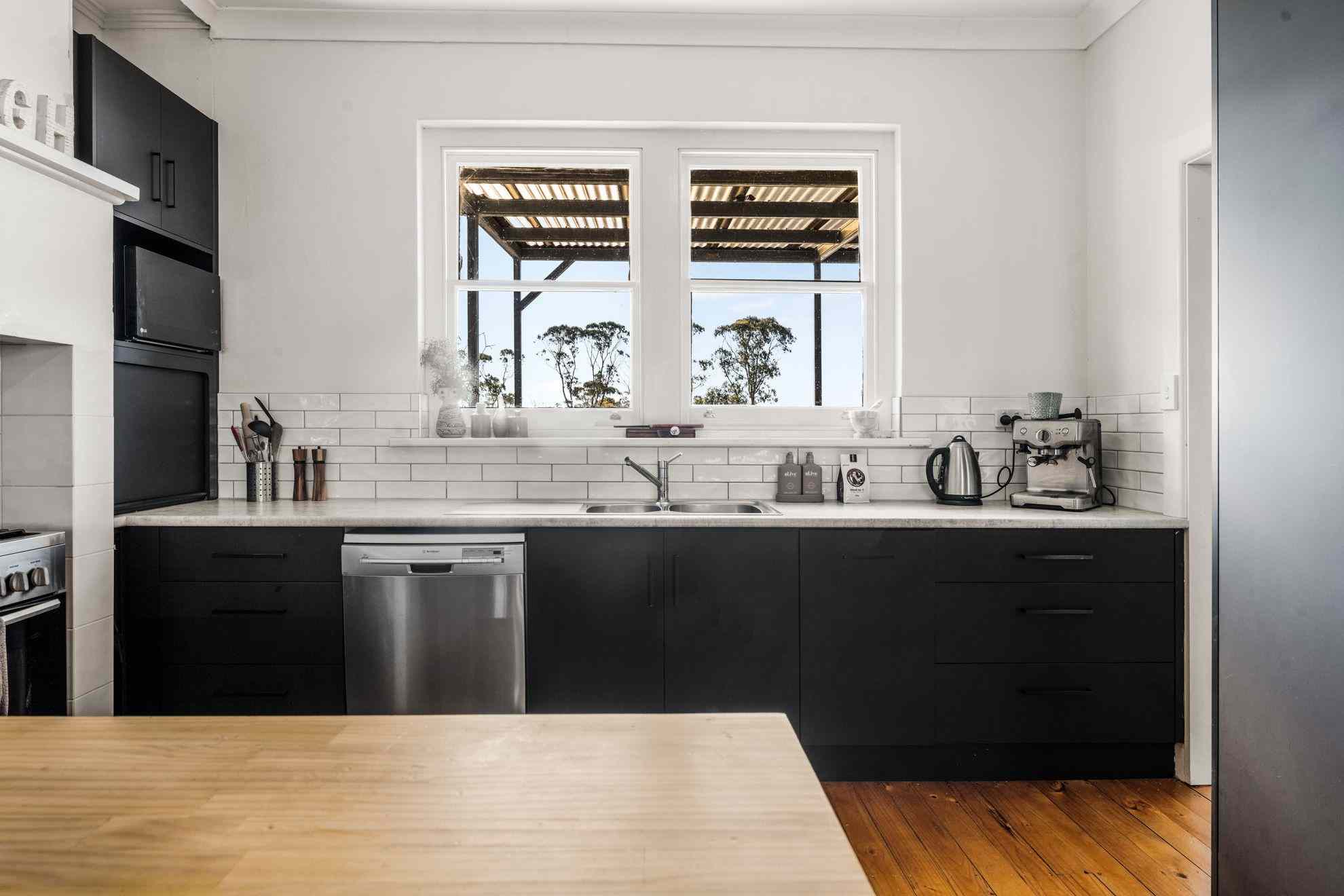 Location Location!  Family Home with Gardening included: SA Mount Gambier, SA 5290 House | Prop-GPT the AI-Powered Property Portal