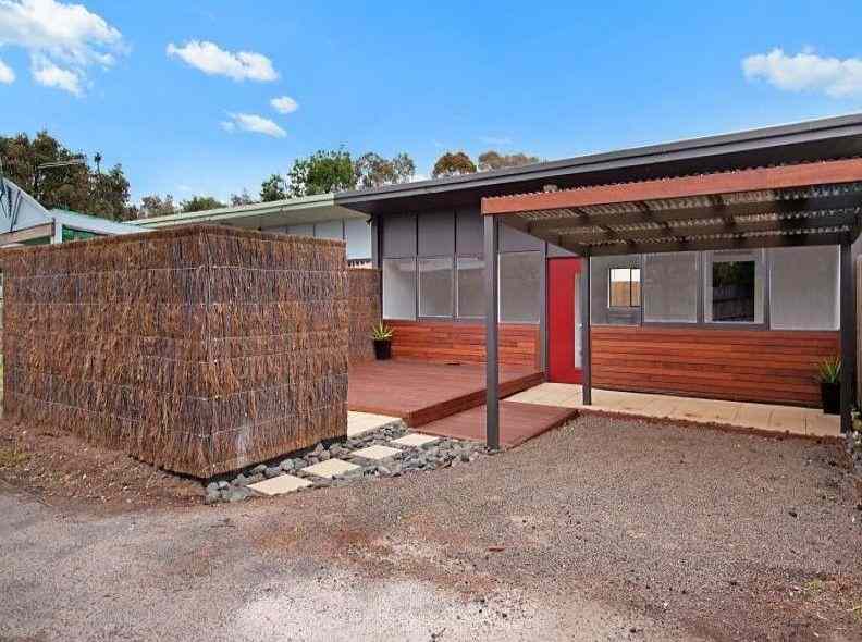 PERFECTLY POSITIONED: VIC Tootgarook, VIC 3941 Flat | Prop-GPT the AI-Powered Property Portal