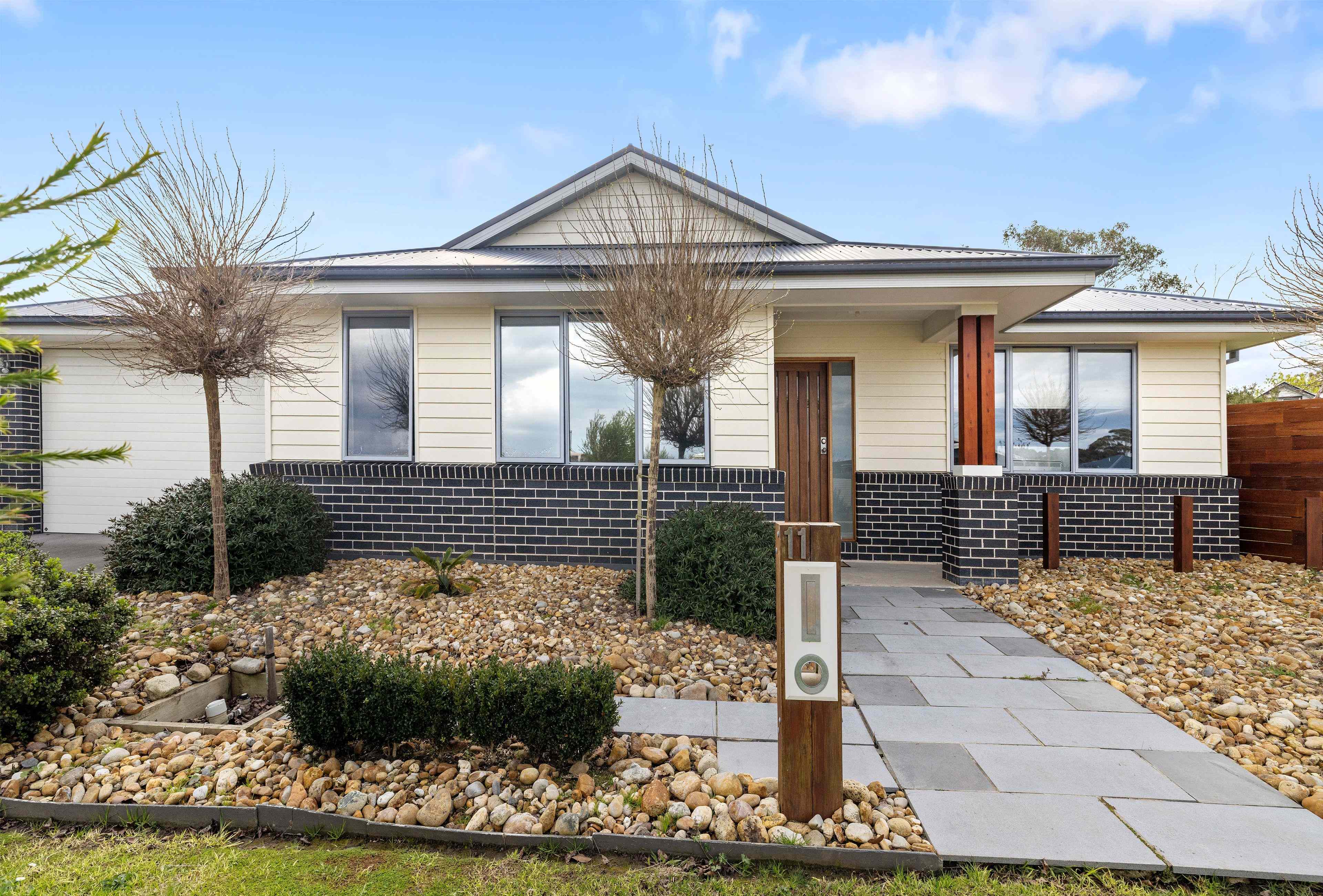 4 Bed 2 Bath Modern Home: VIC Inverloch, VIC 3996 House | Prop-GPT the AI-Powered Property Portal