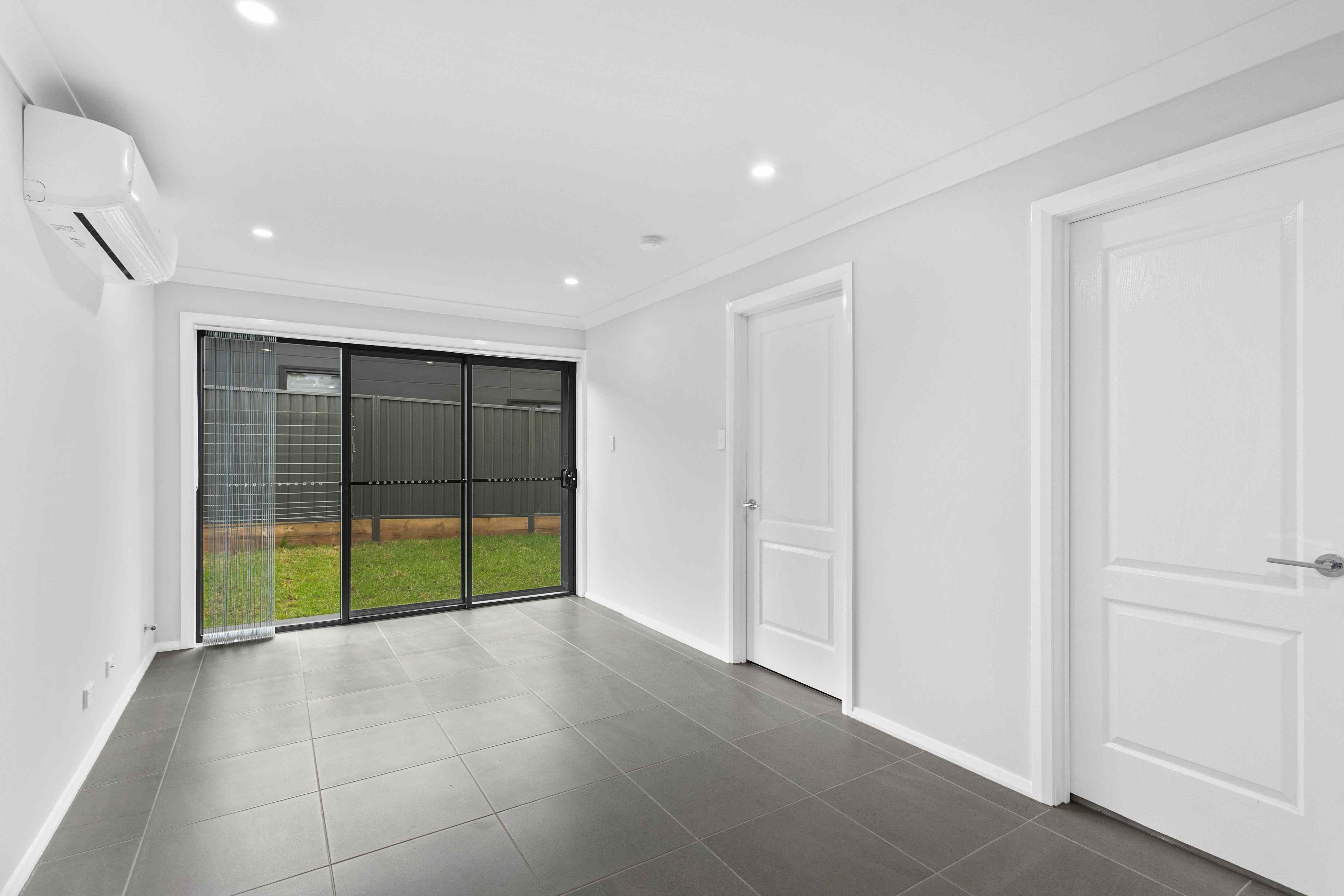 Private, Spacious & Stylish: NSW Tullimbar, NSW 2527 Unit | Prop-GPT the AI-Powered Property Portal