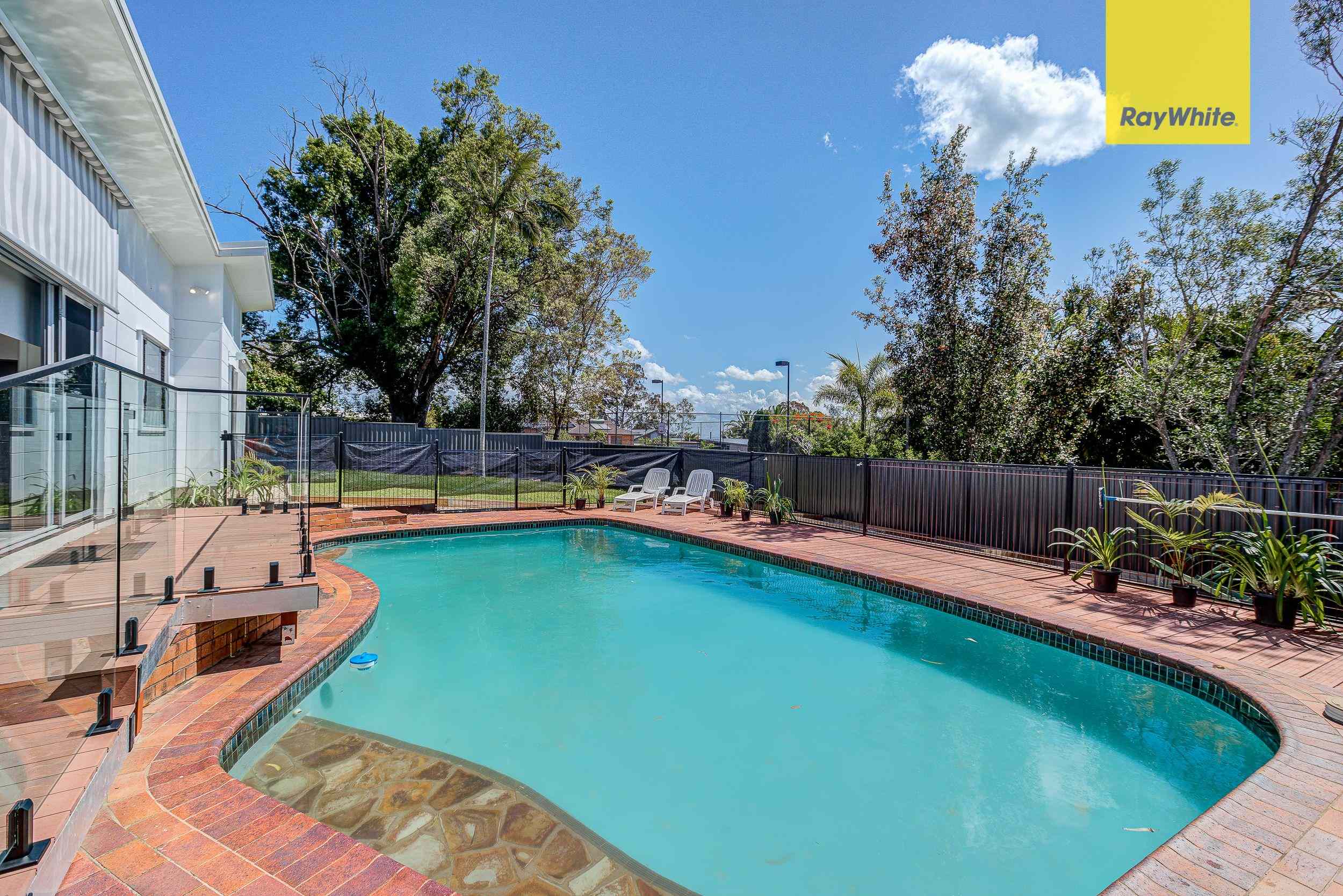 Grand Family Home  recently renovated 5-bed, 4-bath, 2-kit, house 200 metres from John Paul College at Daisy Hill.: QLD Daisy Hill, QLD 4127 House | Prop-GPT the AI-Powered Property Portal