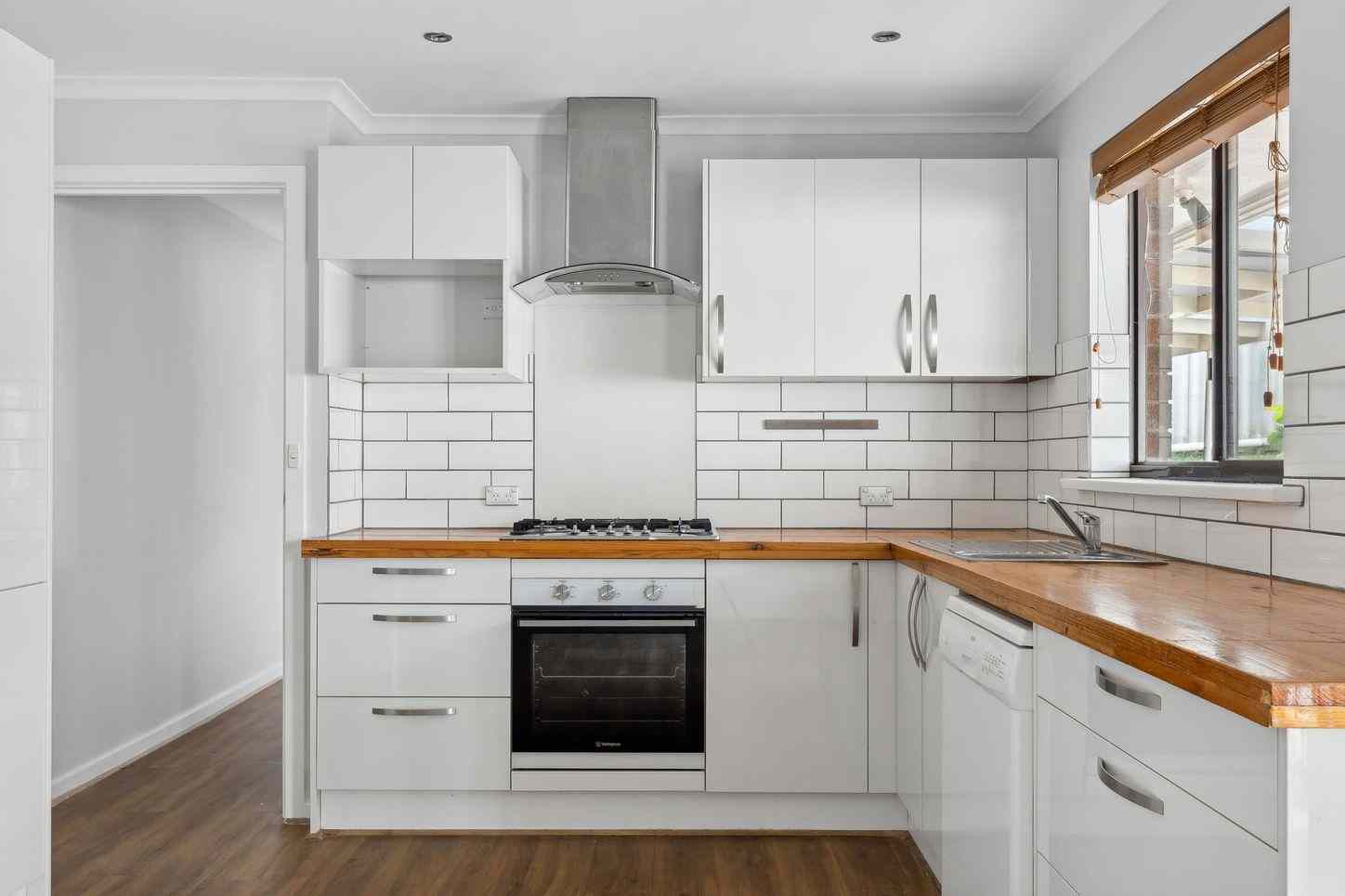 9 Narida Street, HALLETT COVE, SA 5158 - House for Rent - harcourts.net: SA Hallett Cove, SA 5158 House | Prop-GPT the AI-Powered Property Portal