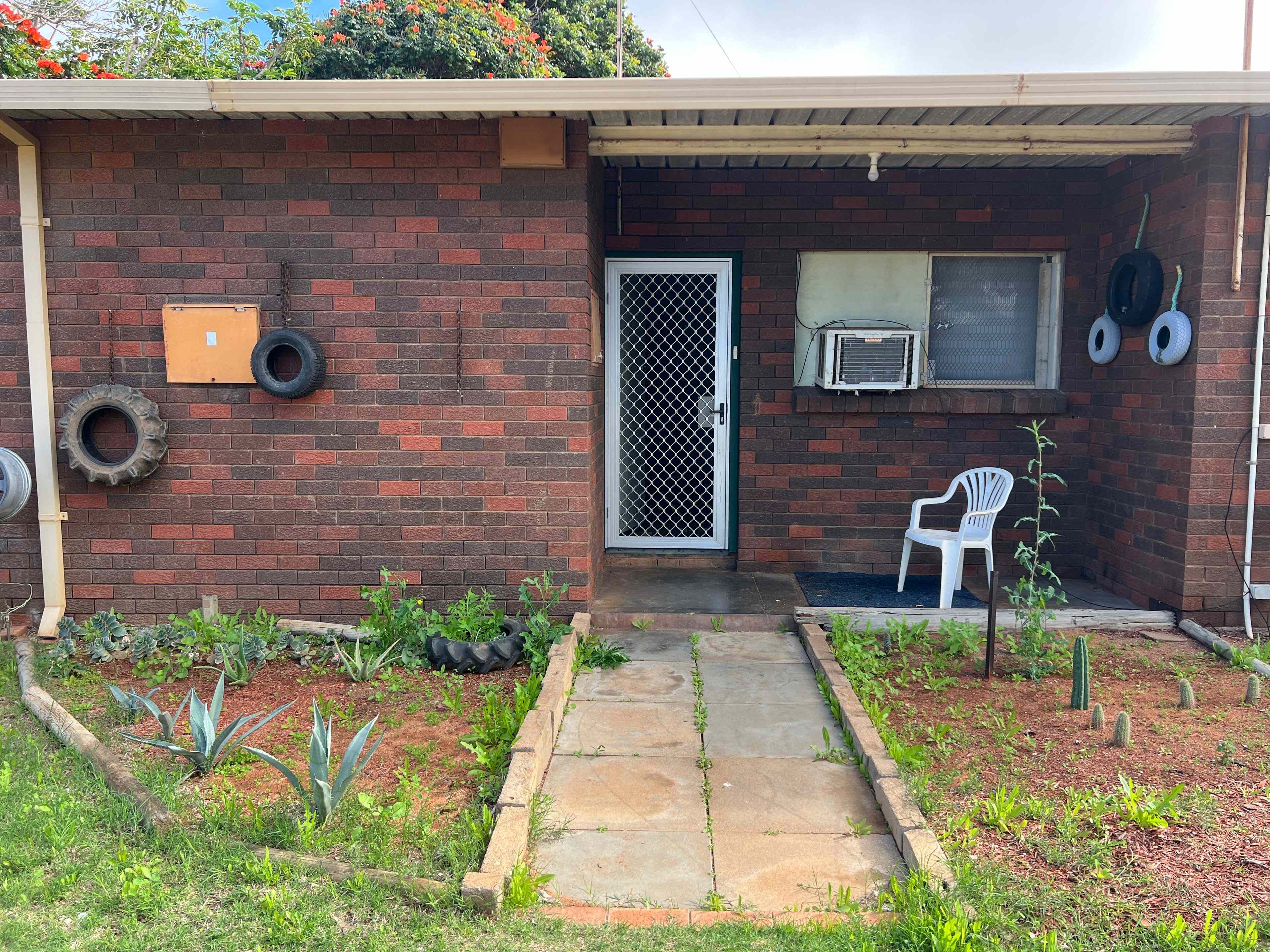 Partly Furnished Unit: WA Morgantown, WA 6701 House | Prop-GPT the AI-Powered Property Portal