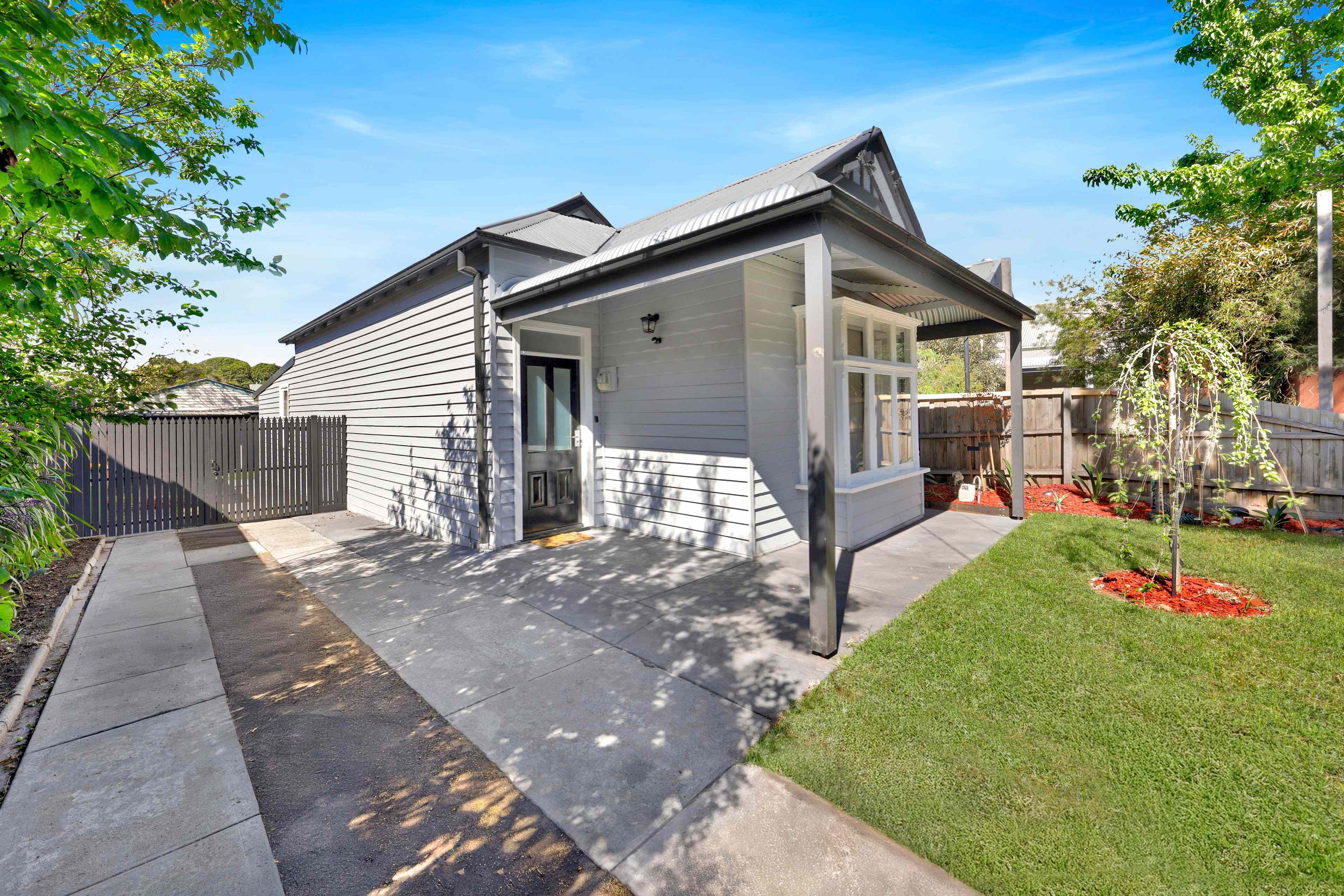 Perfect Location ** Apply for this property now **: VIC Fairfield, VIC 3078 House | Prop-GPT the AI-Powered Property Portal