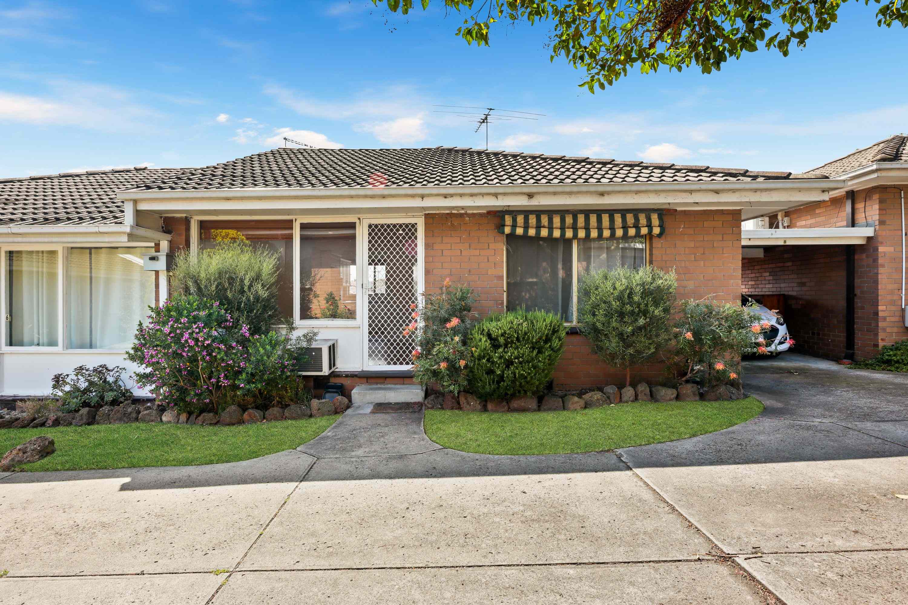 BOOK OR REGISTER FOR AN INSPECTION NOW OR REGISTER TO BE NOTIFIED OF ANY UPDATES: VIC Cheltenham, VIC 3192 Unit | Prop-GPT the AI-Powered Property Portal