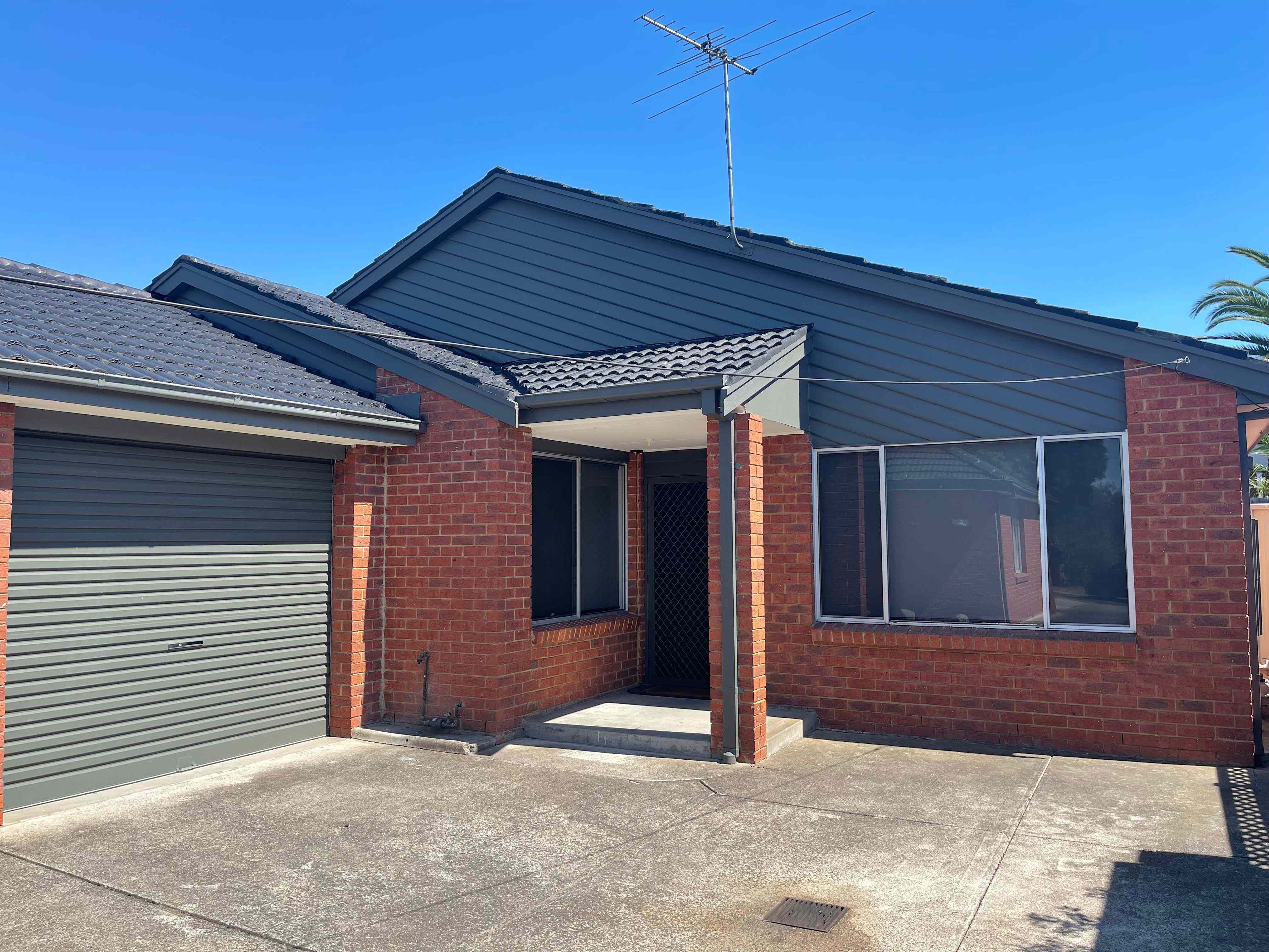 Perfect Location ** Apply for this property now **: VIC Thomastown, VIC 3074 Unit | Prop-GPT the AI-Powered Property Portal