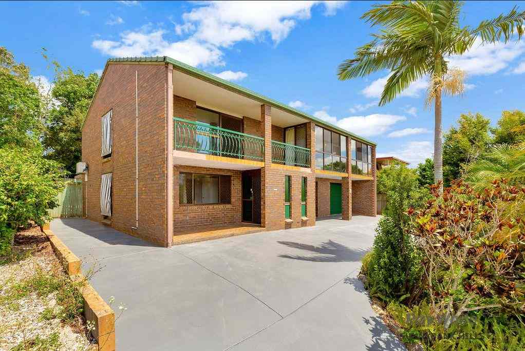 GENUINE DUAL LIVING WITH TOTAL CONVENIENCE: QLD Sunnybank Hills, QLD 4109 House | Prop-GPT the AI-Powered Property Portal