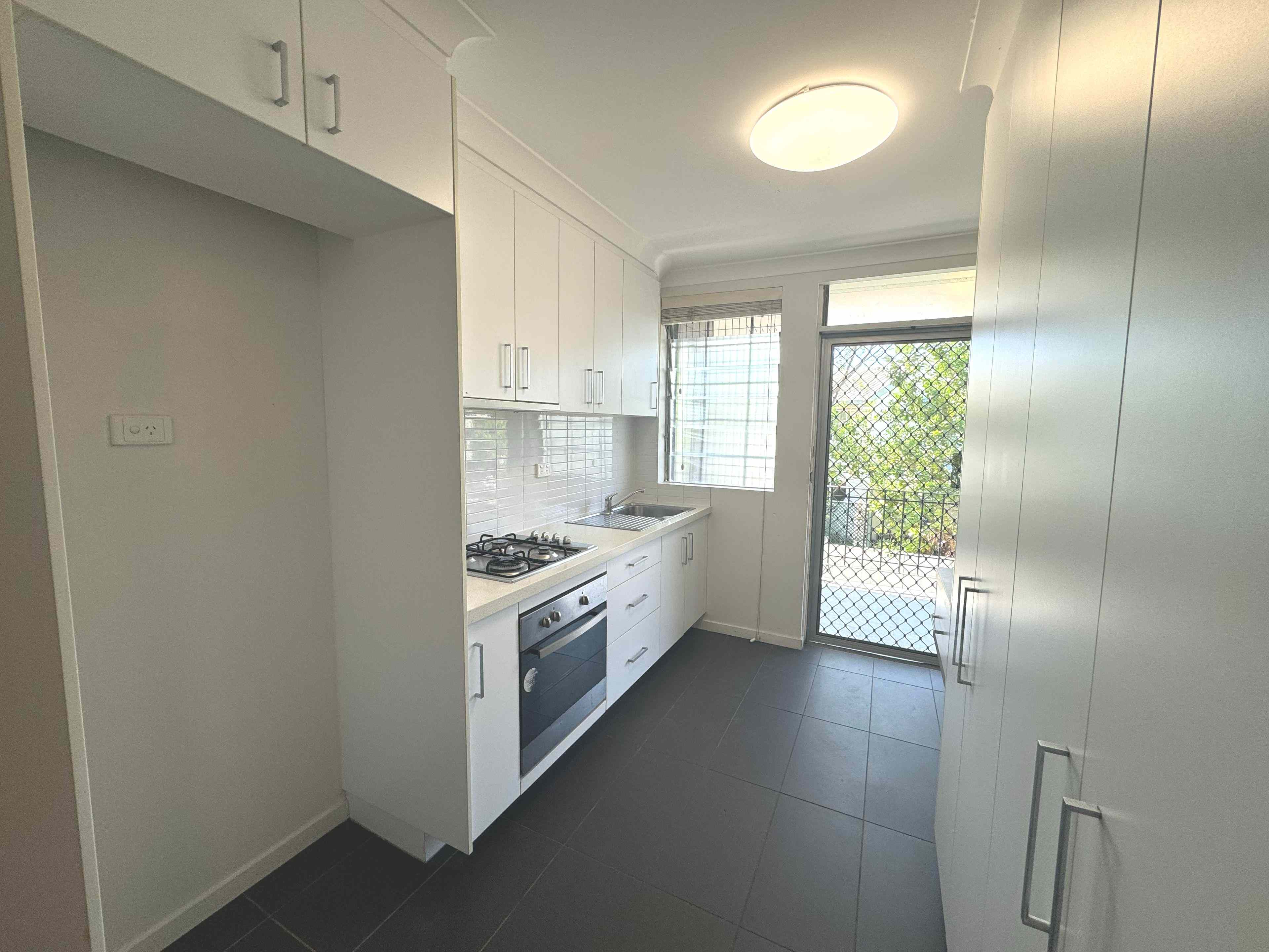 RENOVATED 1 BEDROOM IN QUIET COMPLEX: QLD Bungalow, QLD 4870 Apartment | Prop-GPT the AI-Powered Property Portal