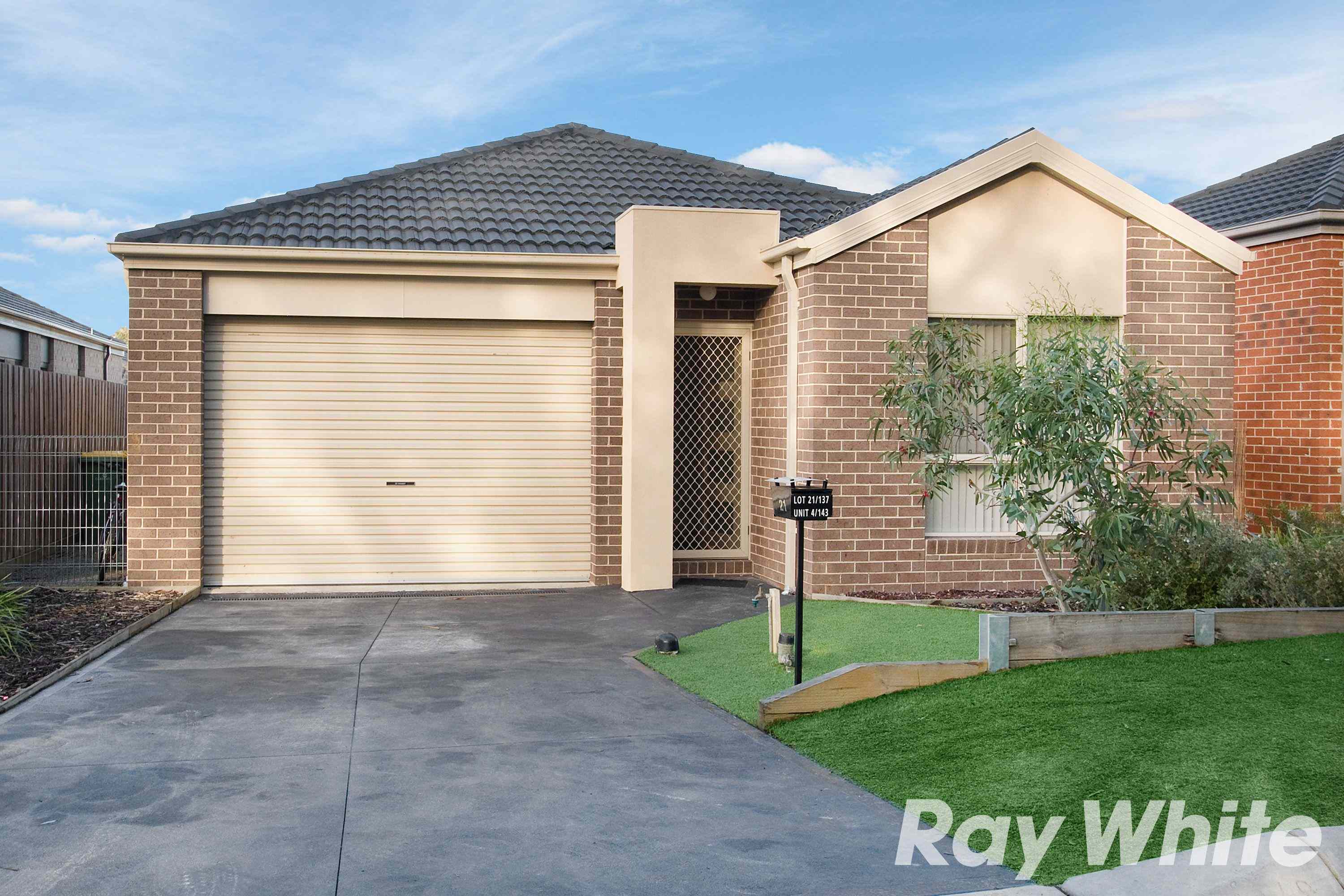QUIET LOCATION!: VIC Pakenham, VIC 3810 Unit | Prop-GPT the AI-Powered Property Portal