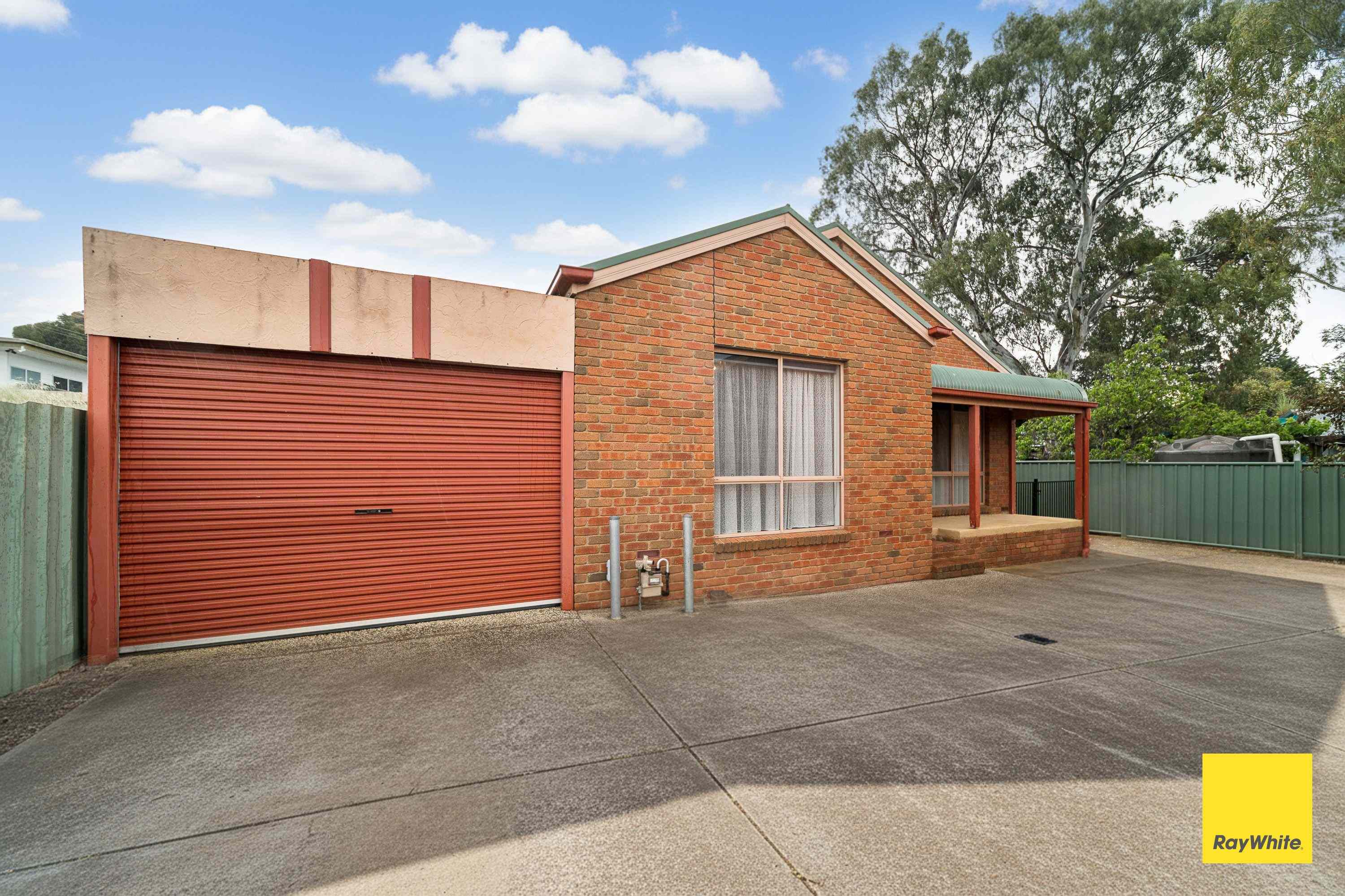 Low-Maintenance 3-Bedroom Home: VIC North Bendigo, VIC 3550 House | Prop-GPT the AI-Powered Property Portal