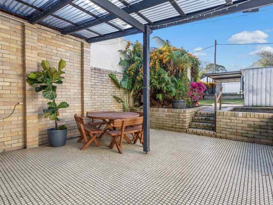 Charming One-Bedroom Semi in Prime Crows Nest Location: NSW Crows Nest, NSW 2065 House | Prop-GPT the AI-Powered Property Portal