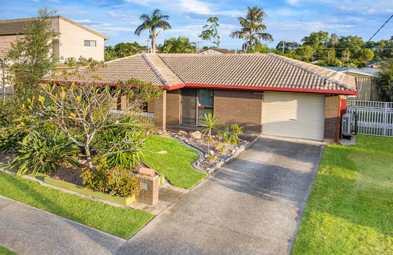 Perfect location, Perfect Price, Perfect Property + Large Workshop / Shed!: QLD Springwood, QLD 4127 House | Prop-GPT the AI-Powered Property Portal