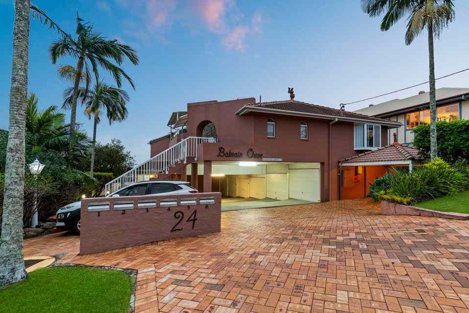 Elevated Position with Views: QLD Wooloowin, QLD 4030 House | Prop-GPT the AI-Powered Property Portal