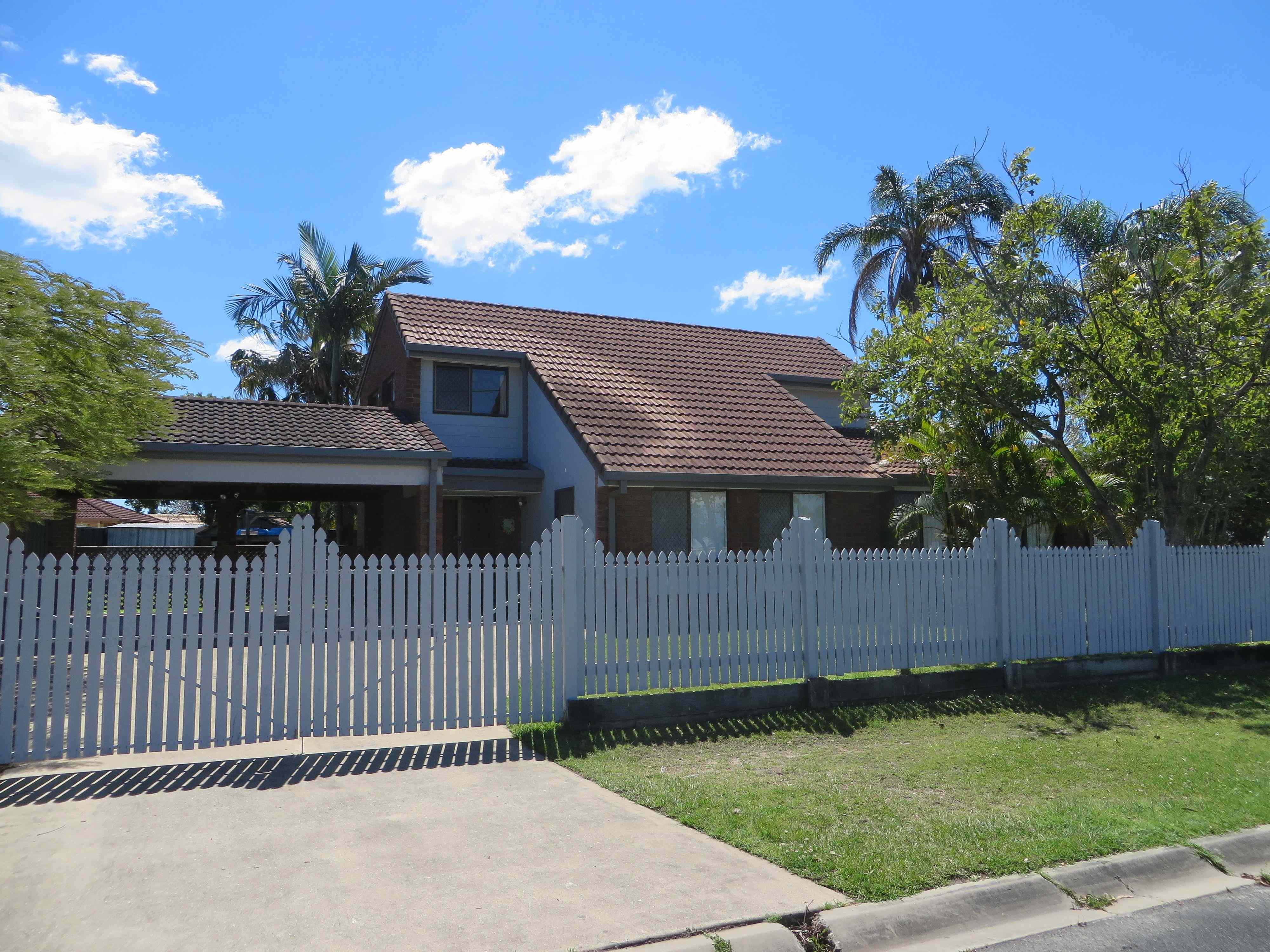 Spacious Family Home in a Convenient Location !: QLD Deception Bay, QLD 4508 House | Prop-GPT the AI-Powered Property Portal