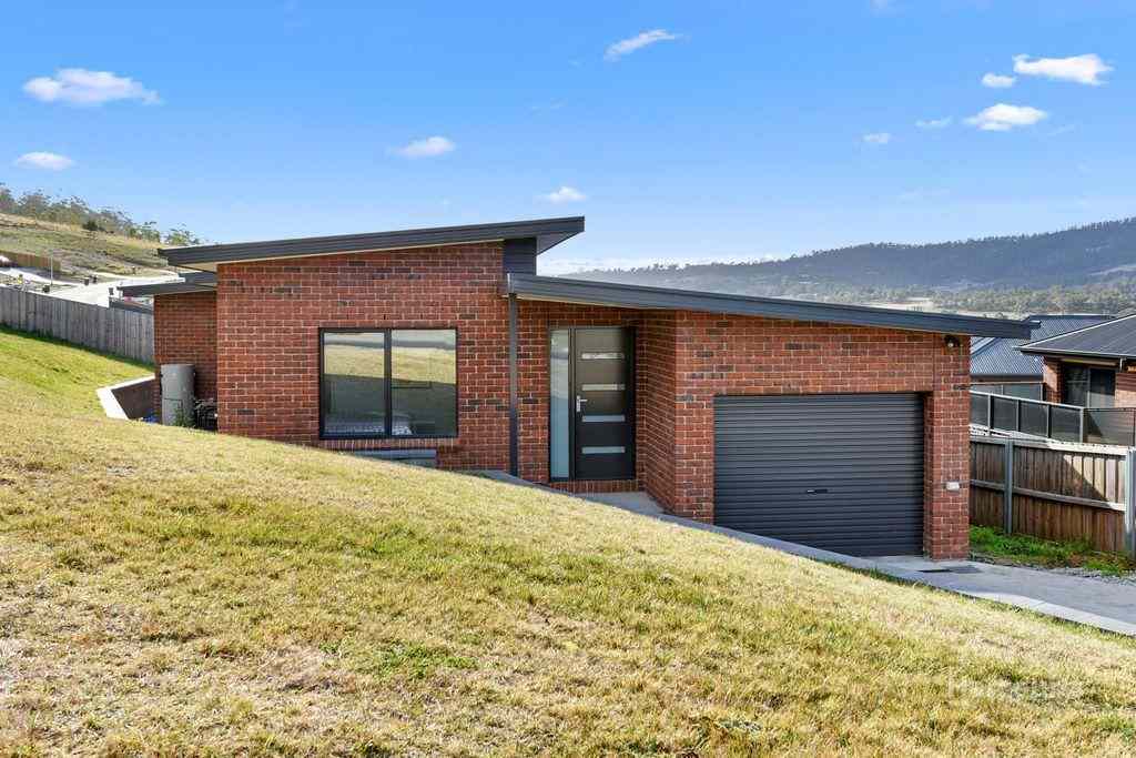 16 Glenfern Street, HOWRAH, TAS 7018 - House for Rent - harcourts.net: TAS Howrah, TAS 7018 House | Prop-GPT the AI-Powered Property Portal