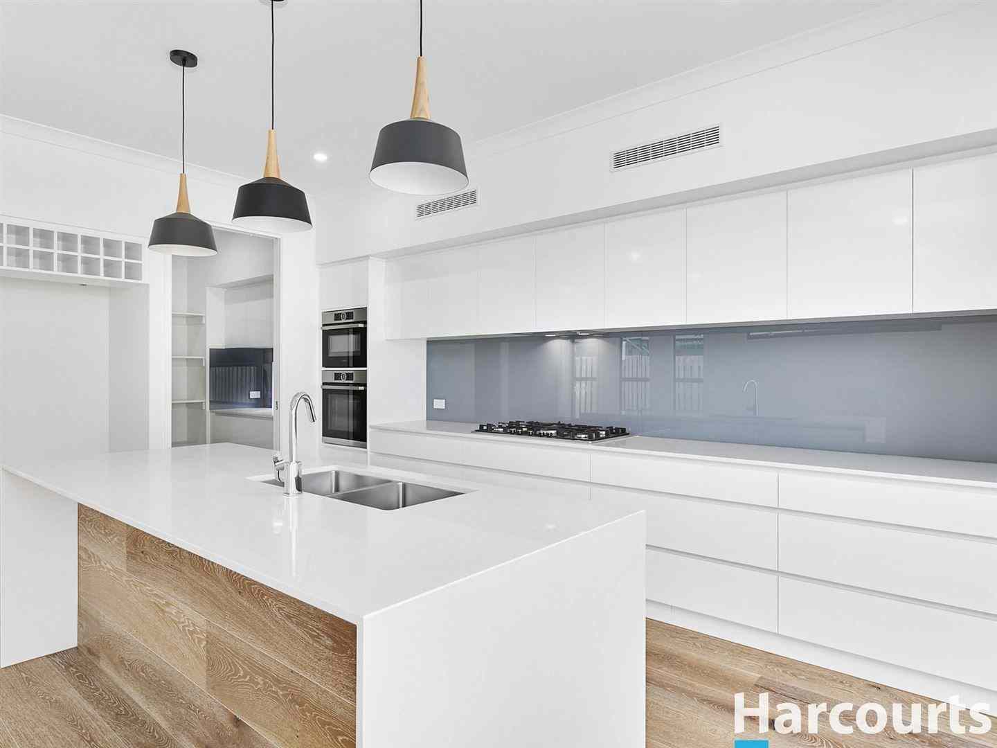 21 Esmonde Place, COORPAROO, QLD 4151 - House for Rent - harcourts.net: QLD Coorparoo, QLD 4151 House | Prop-GPT the AI-Powered Property Portal