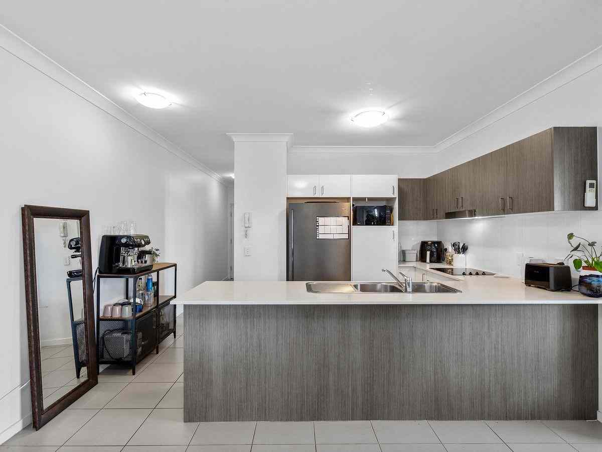 5/19 Halcomb Street, Zillmere, QLD 4034 - Unit for Rent - harcourts.net: QLD Zillmere, QLD 4034 Property | Prop-GPT the AI-Powered Property Portal