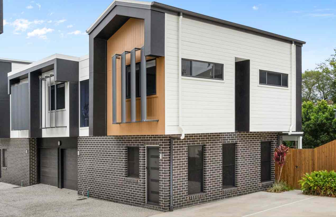 Modern Townhouse in Prime Location: QLD Carseldine, QLD 4034 Townhouse | Prop-GPT the AI-Powered Property Portal