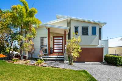 Three Levels of Comfortable, Modern Living: QLD Springfield Lakes, QLD 4300 House | Prop-GPT the AI-Powered Property Portal