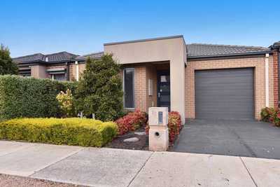Parklands at your doorstep: VIC Diggers Rest, VIC 3427 House | Prop-GPT the AI-Powered Property Portal