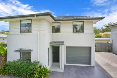 For Lease: Modern Townhouse in Prime Location: NSW Cambridge Park, NSW 2747 Townhouse | Prop-GPT the AI-Powered Property Portal