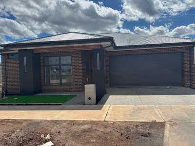 Modern Home with Stylish Features: VIC Truganina, VIC 3029 House | Prop-GPT the AI-Powered Property Portal